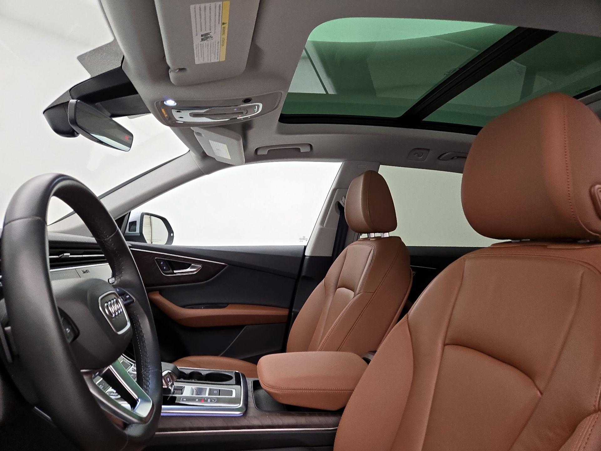 Thumbnail: 2022 Audi Q8 - 19