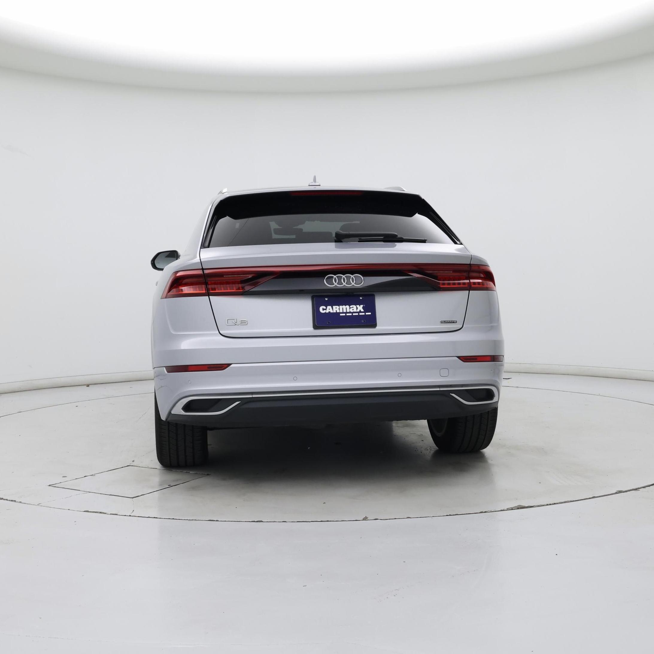 Thumbnail: 2022 Audi Q8 - 6