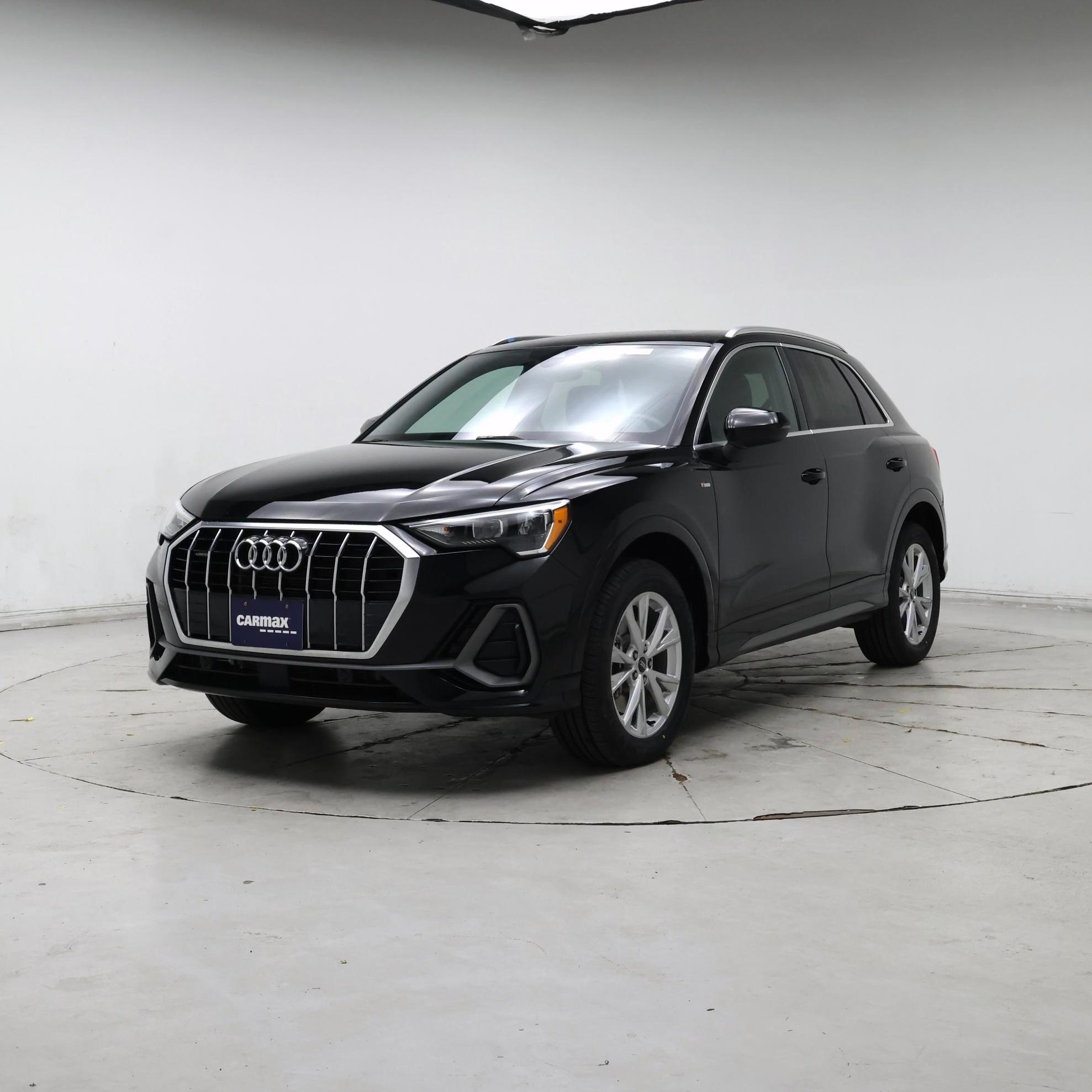 Thumbnail: 2022 Audi Q3 - 4