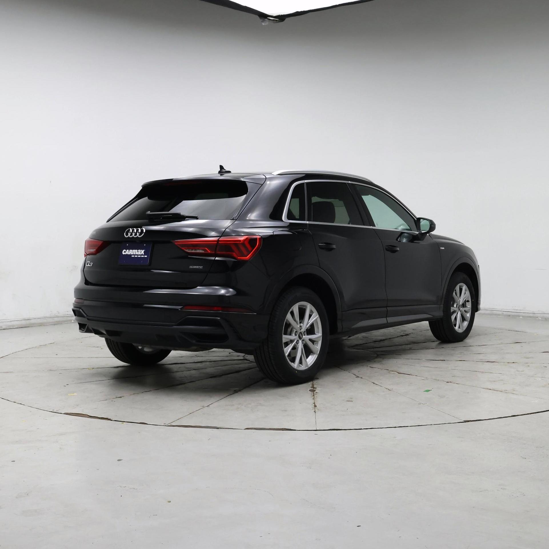 Thumbnail: 2022 Audi Q3 - 8