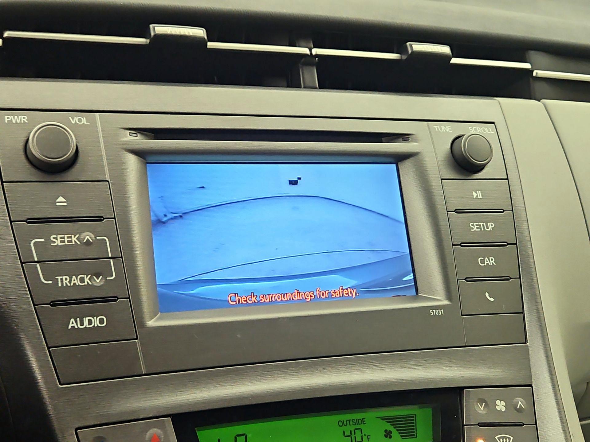 Thumbnail: 2015 Toyota Prius - 14