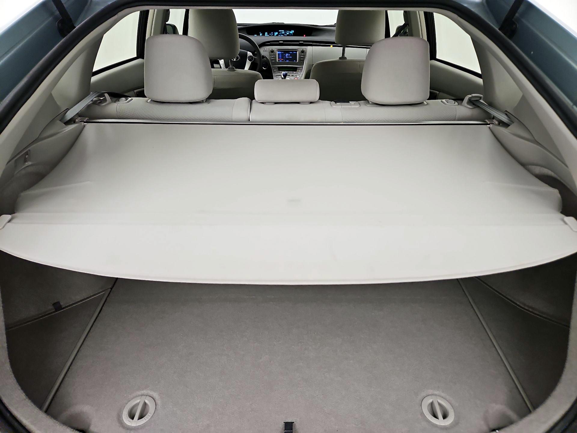 Thumbnail: 2015 Toyota Prius - 19