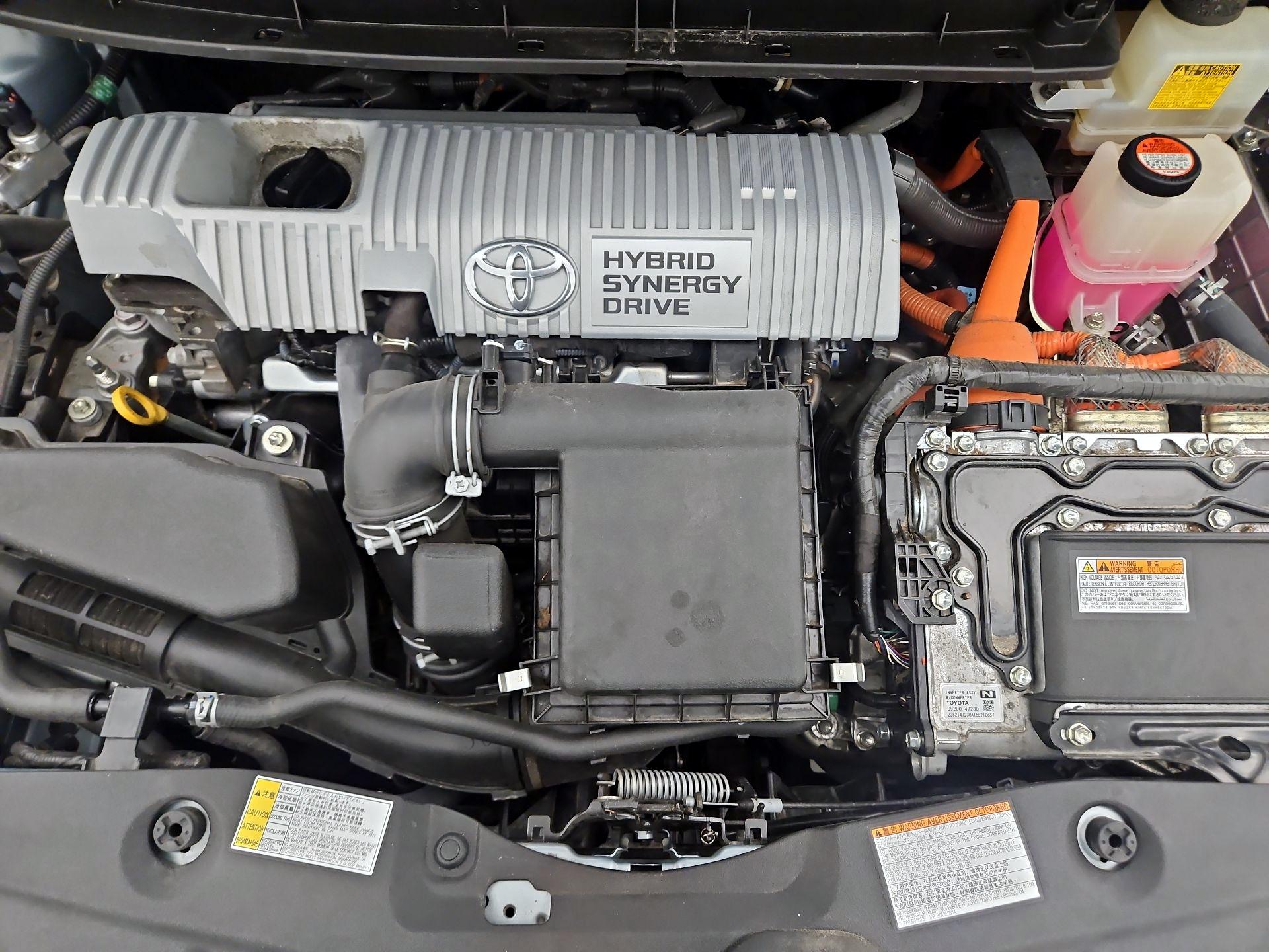 Thumbnail: 2015 Toyota Prius - 20