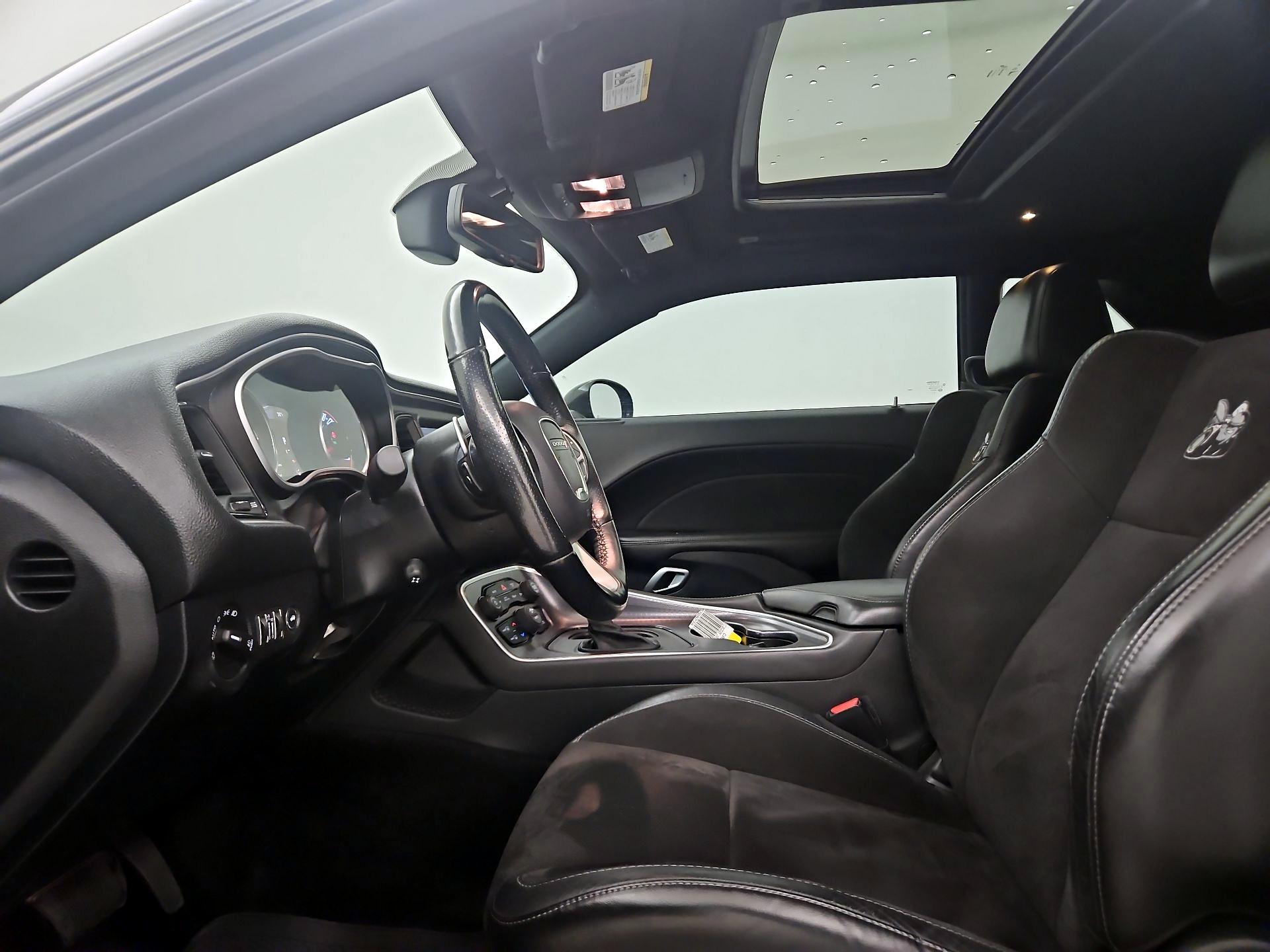 Thumbnail: 2018 Dodge Challenger - 19