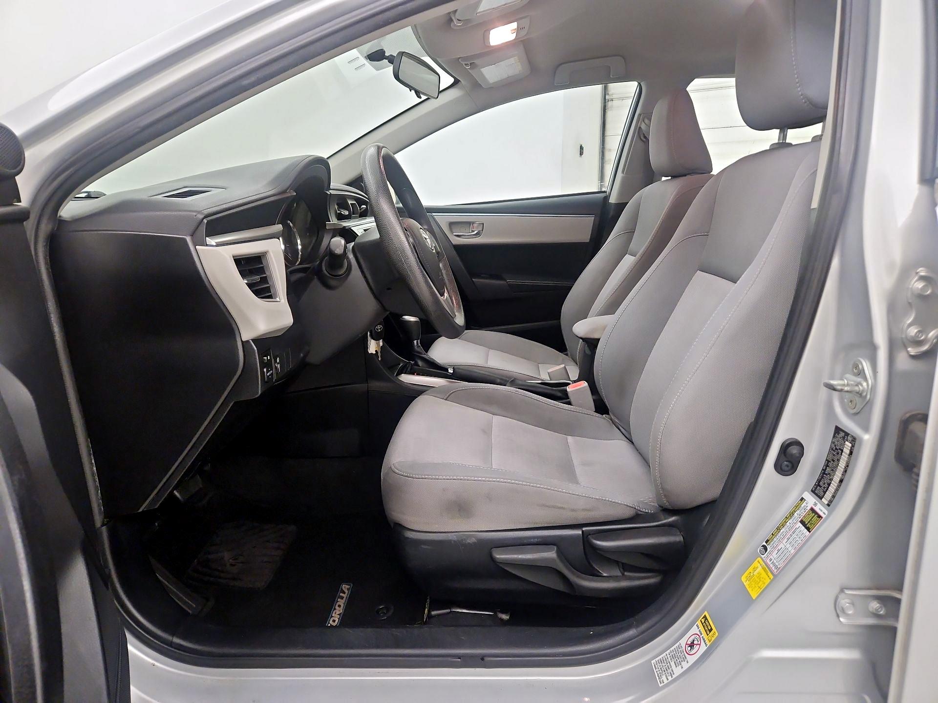 Thumbnail: 2014 Toyota Corolla - 11