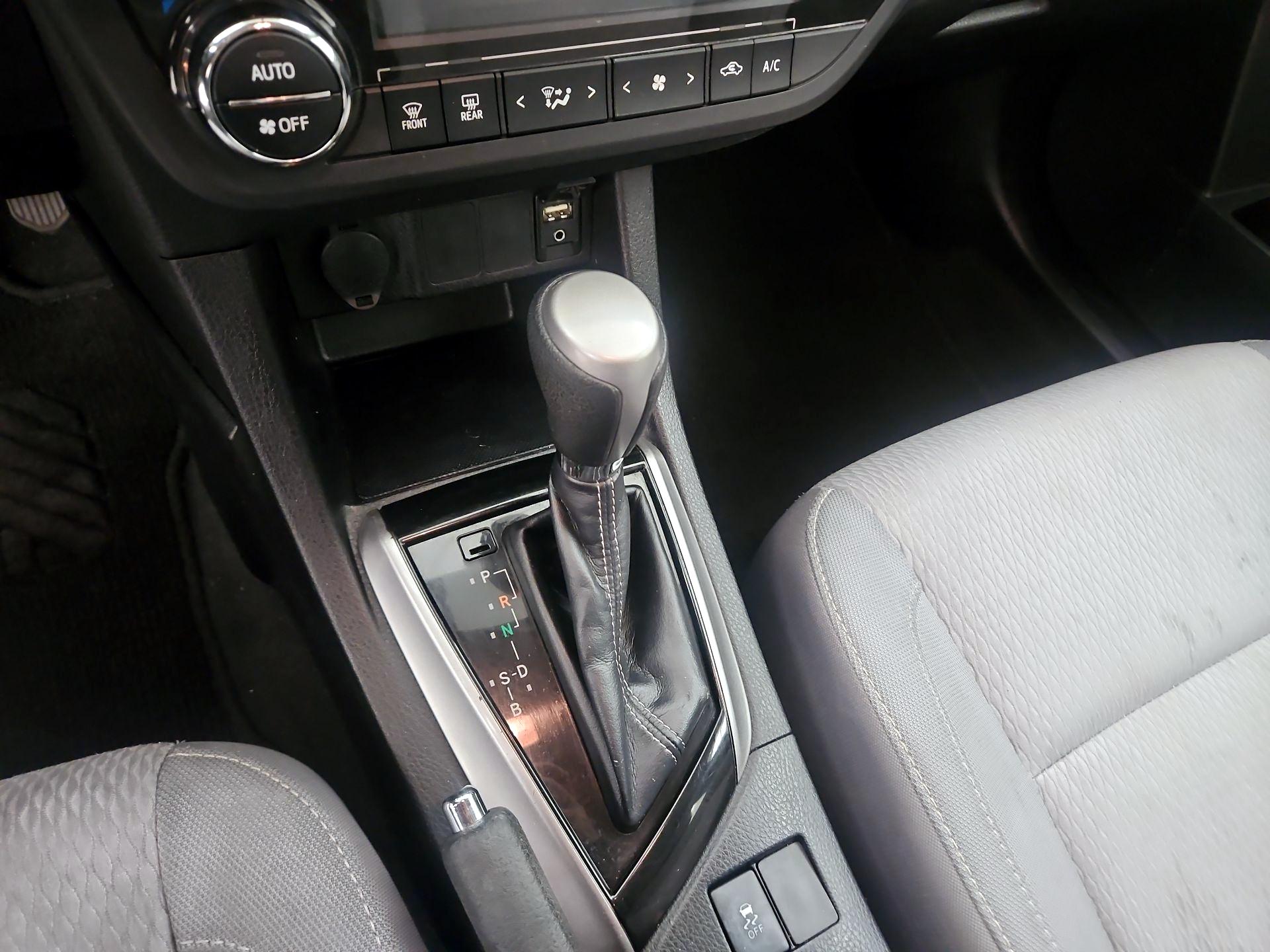 Thumbnail: 2014 Toyota Corolla - 17