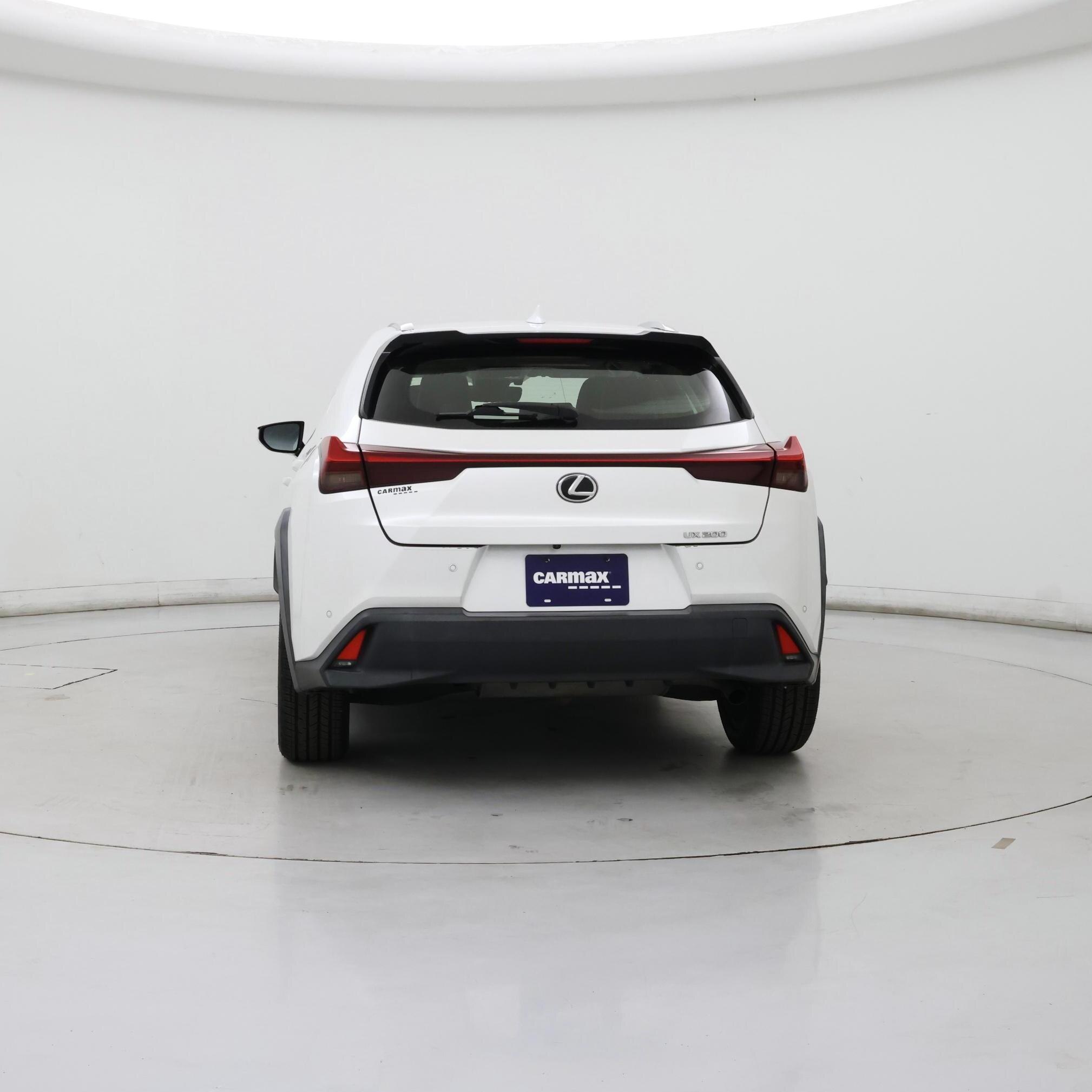 Thumbnail: 2019 Lexus UX - 6