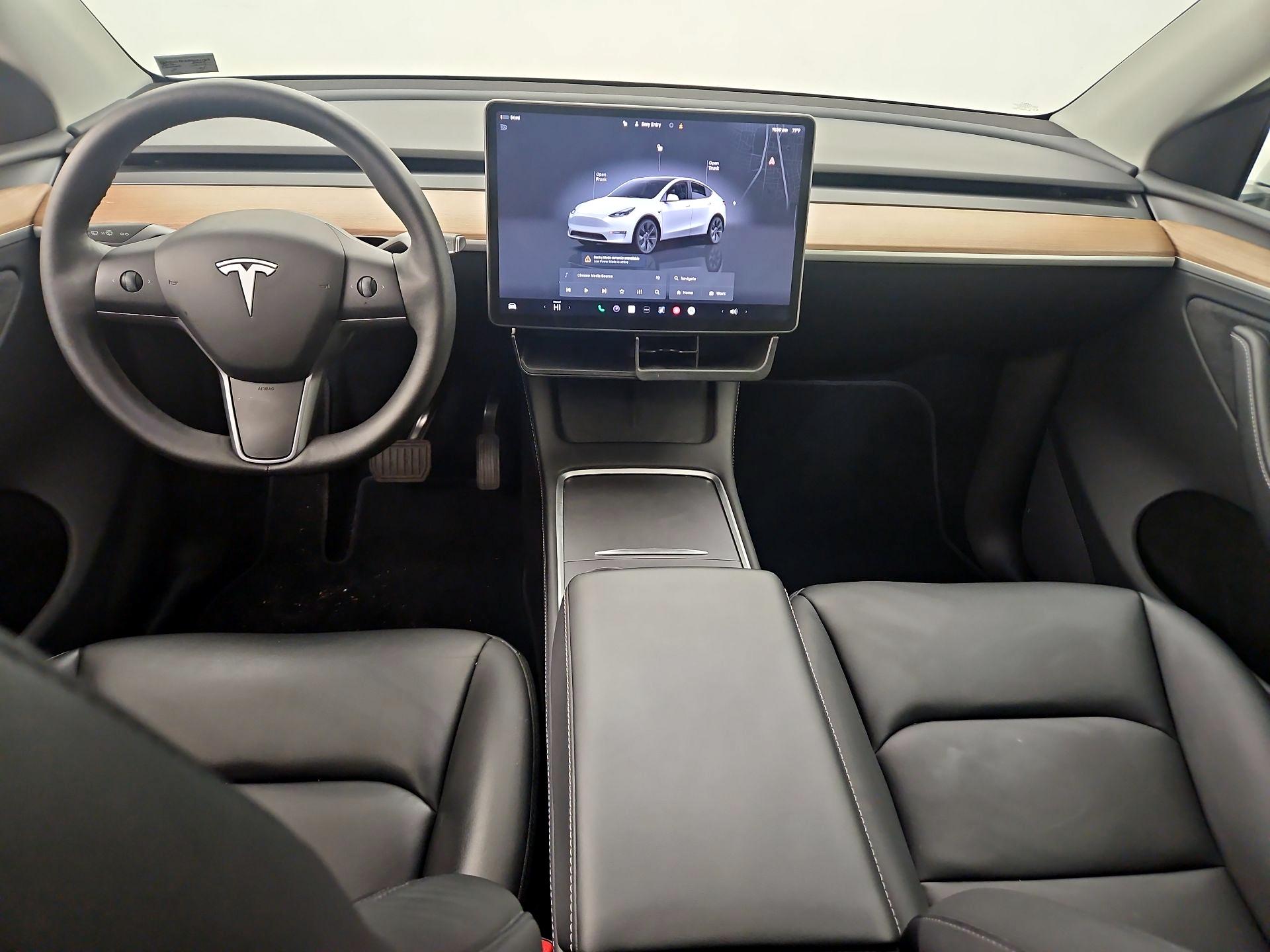 Thumbnail: 2024 Tesla Model Y - 9