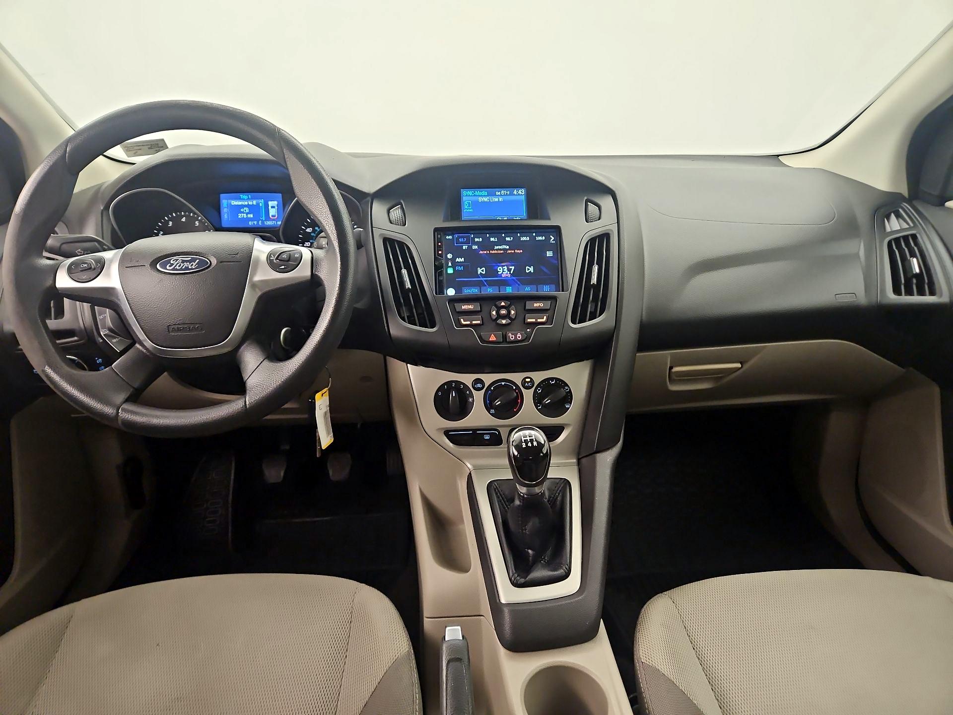 Thumbnail: 2014 Ford Focus - 9