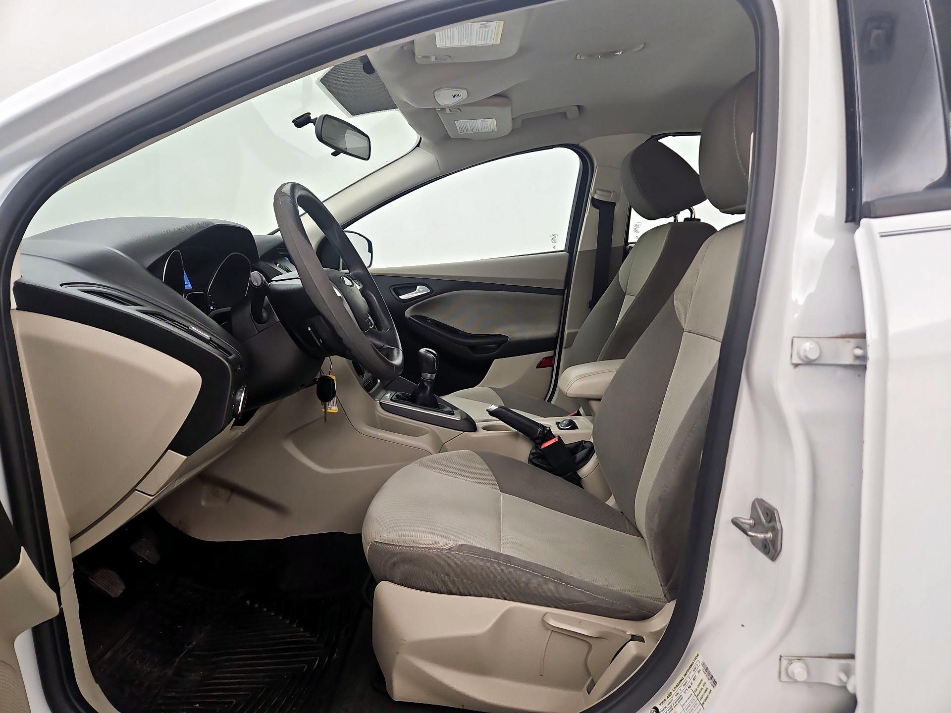 Thumbnail: 2014 Ford Focus - 11