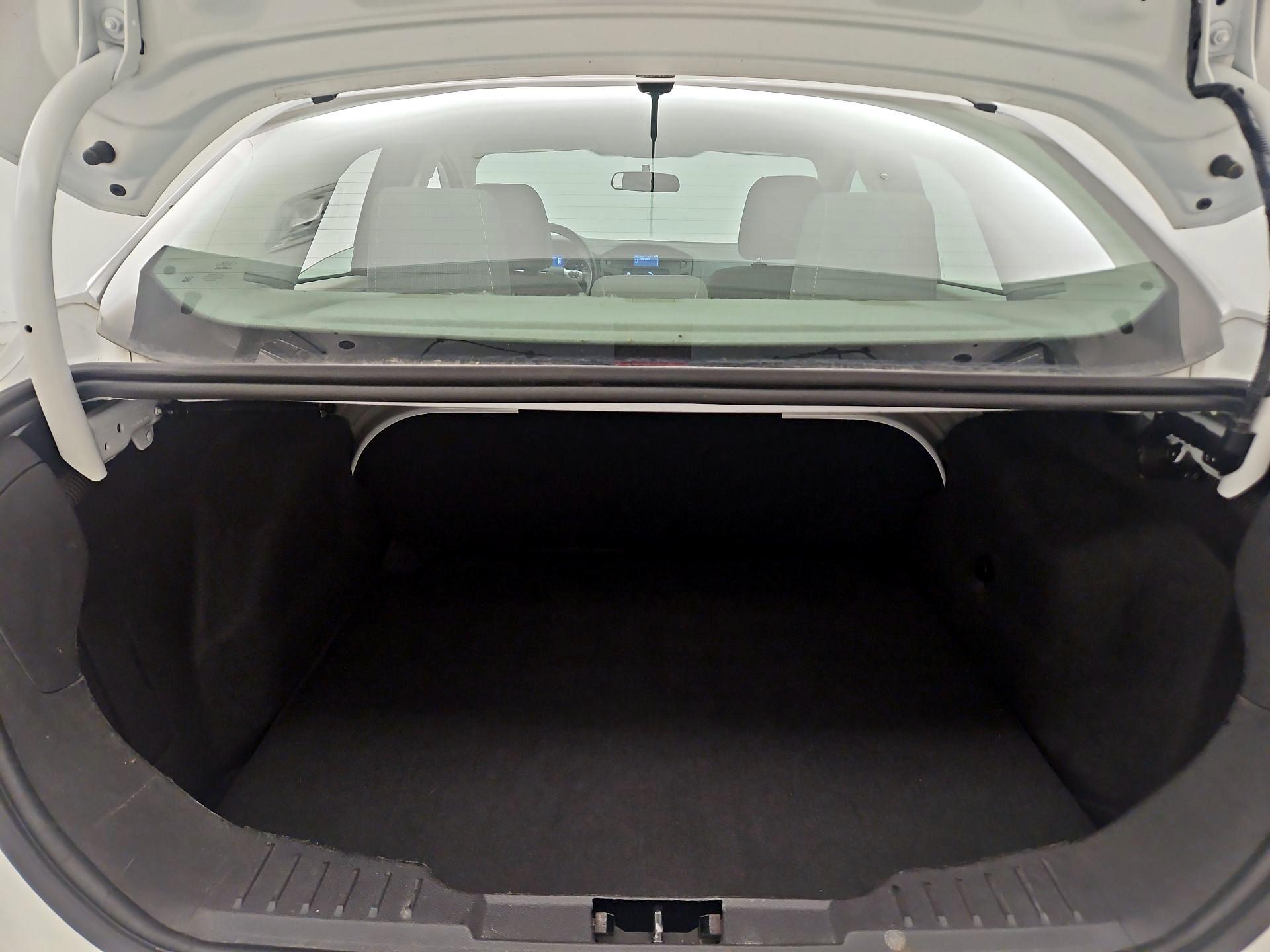 Thumbnail: 2014 Ford Focus - 20