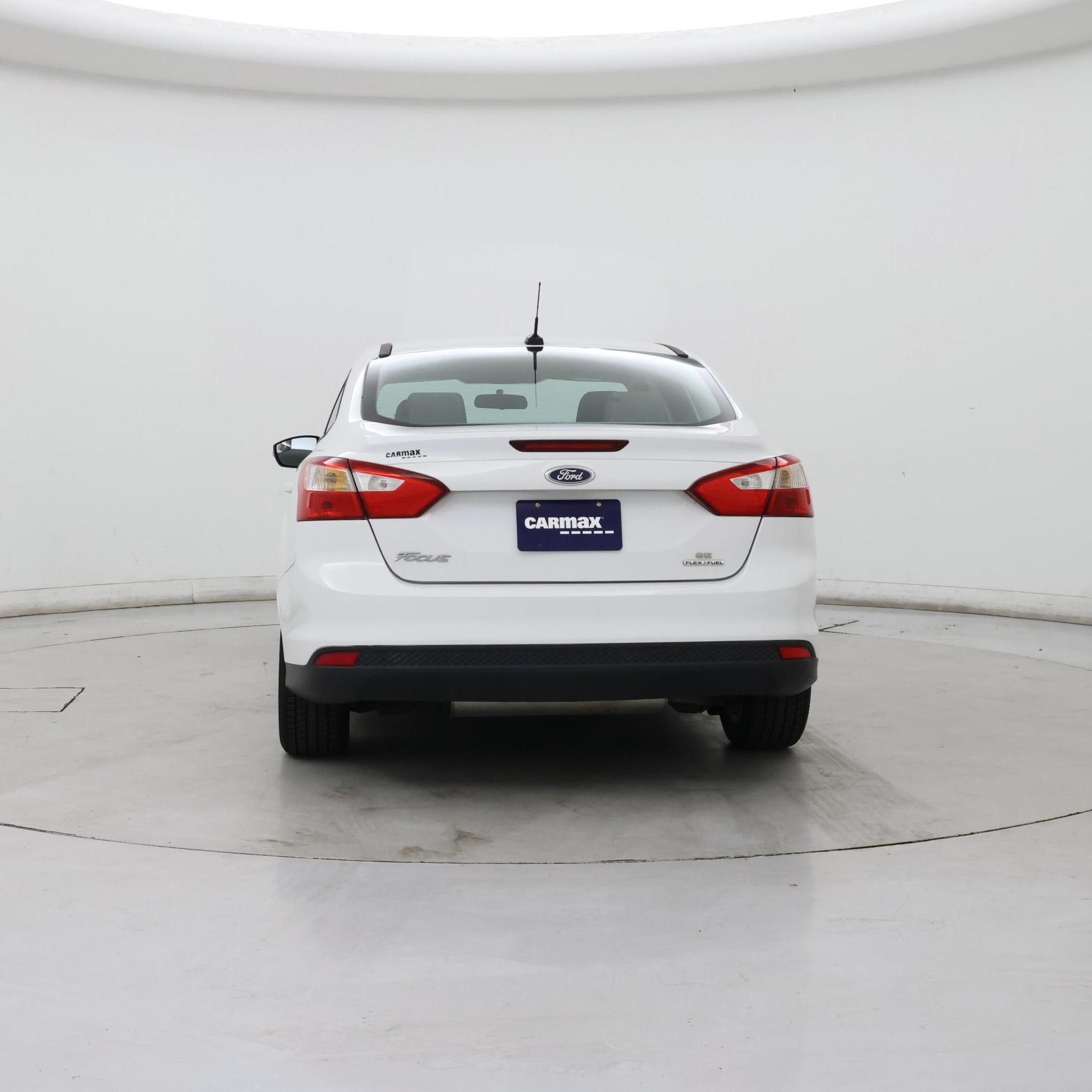 Thumbnail: 2014 Ford Focus - 6