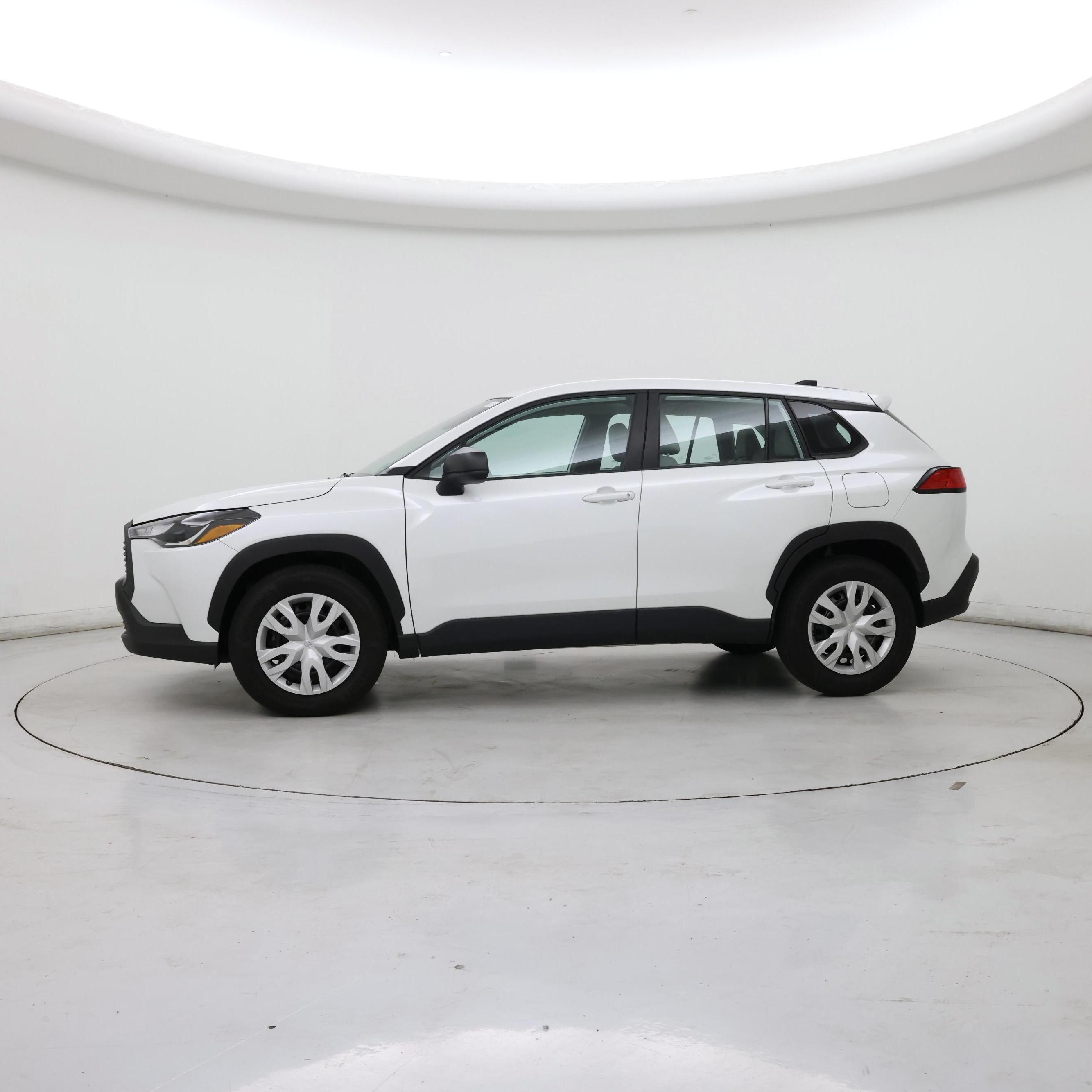 Thumbnail: 2025 Toyota Corolla Cross - 3