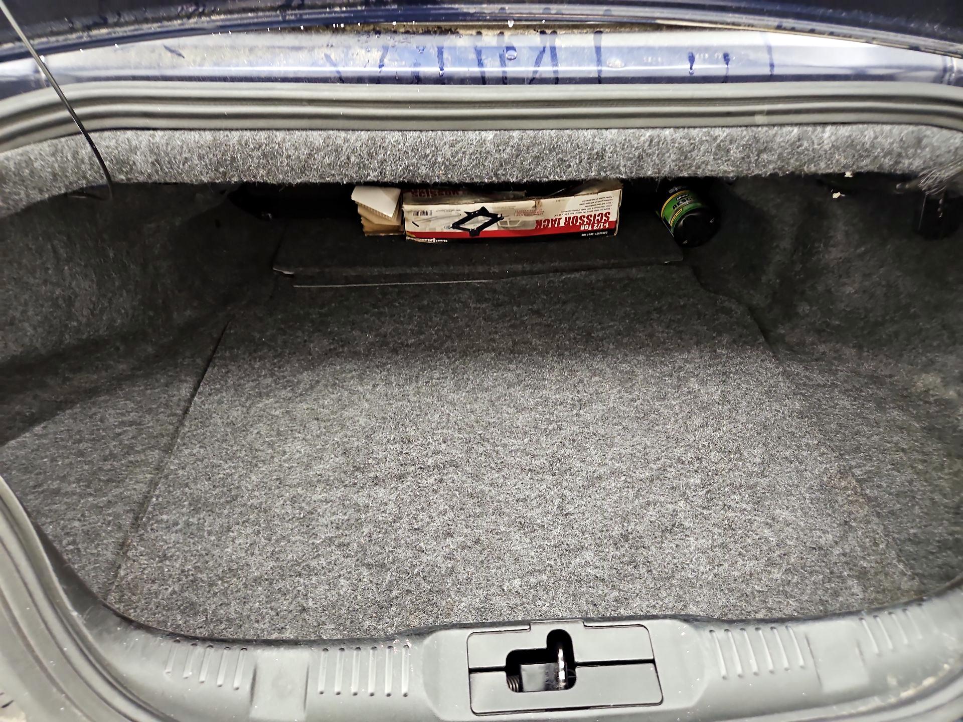 Thumbnail: 2018 Ford Mustang - 18