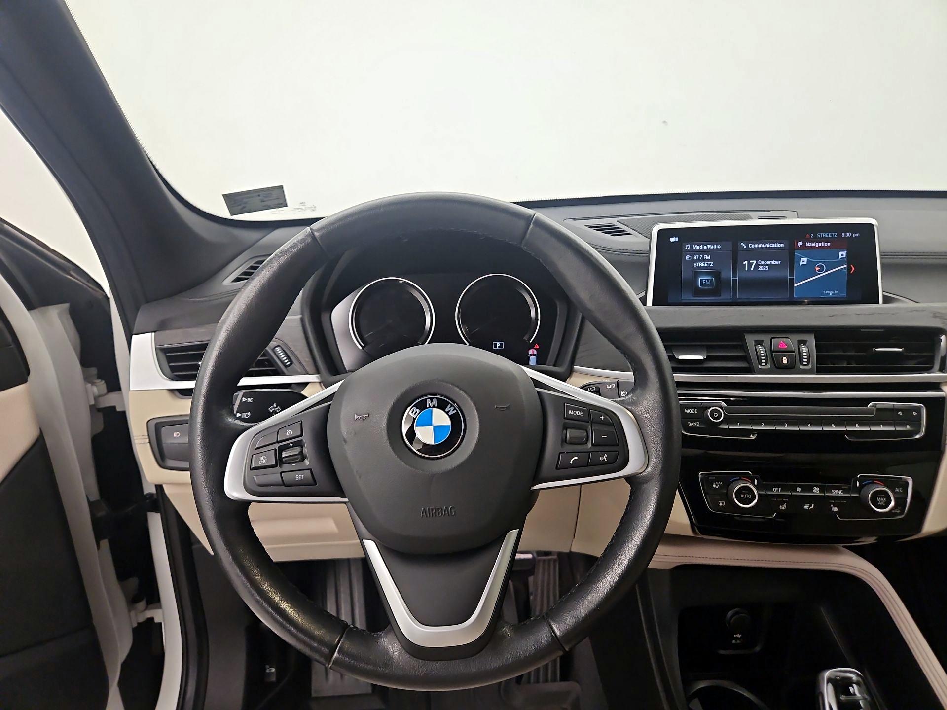 Thumbnail: 2020 BMW X1 - 10