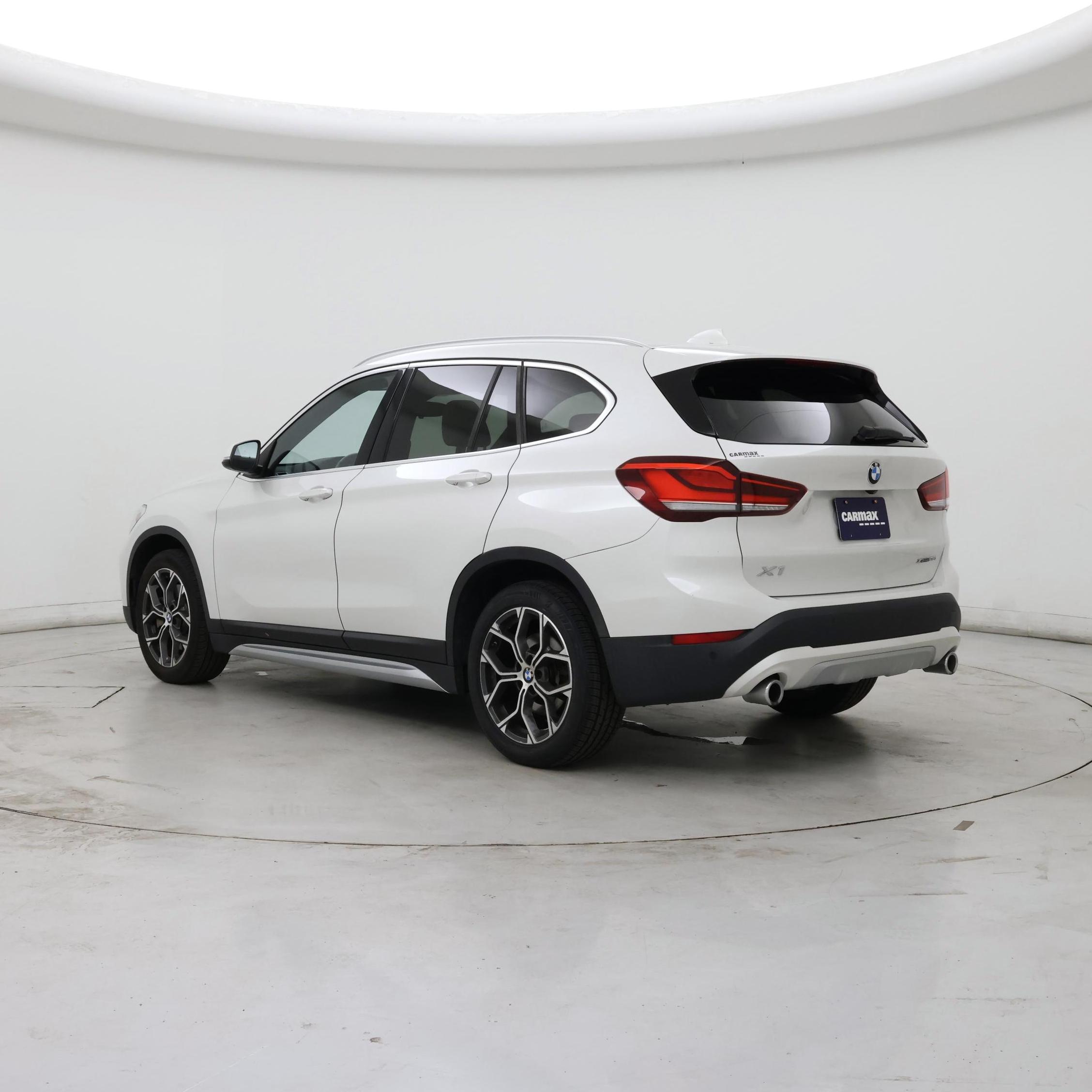 Thumbnail: 2020 BMW X1 - 2