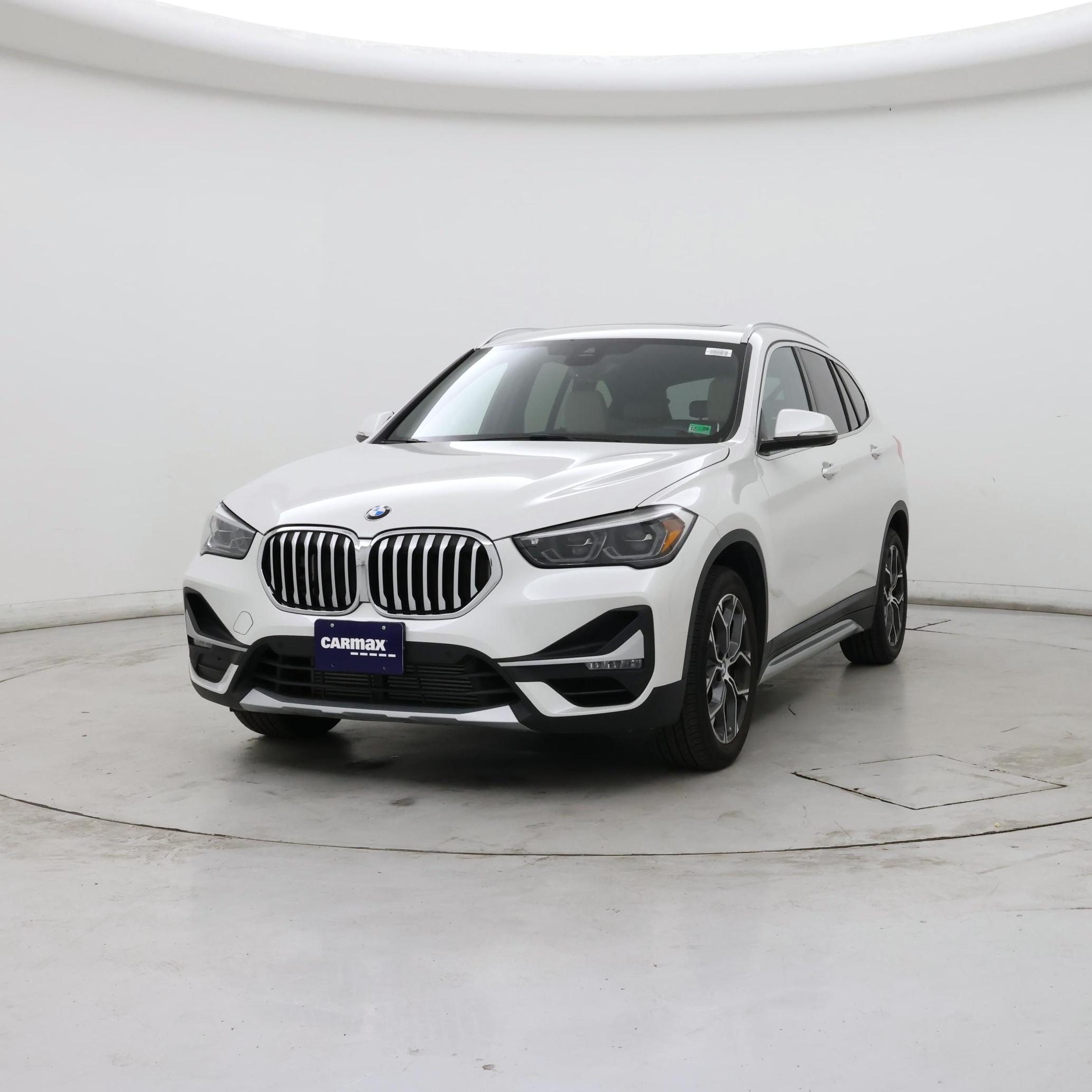 Thumbnail: 2020 BMW X1 - 4