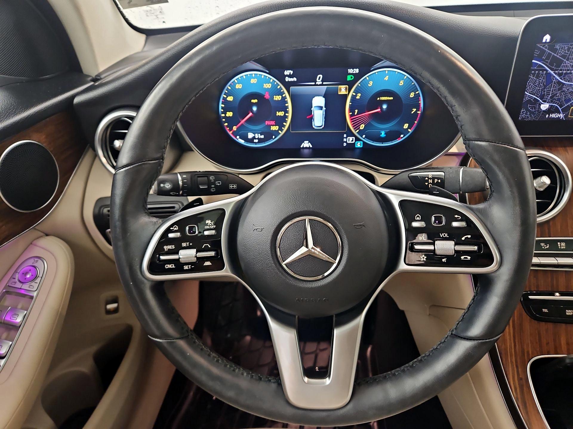 Thumbnail: 2022 Mercedes-Benz GLC - 10