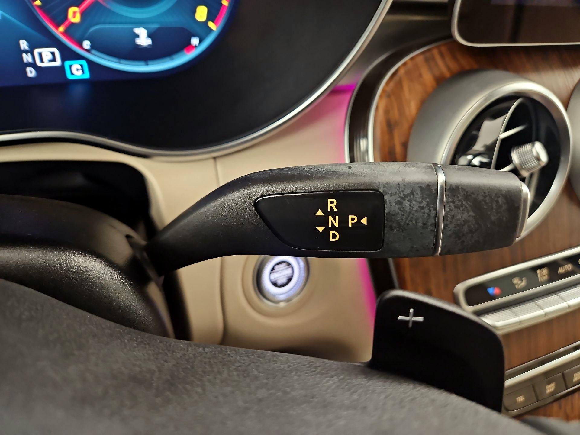 Thumbnail: 2022 Mercedes-Benz GLC - 18