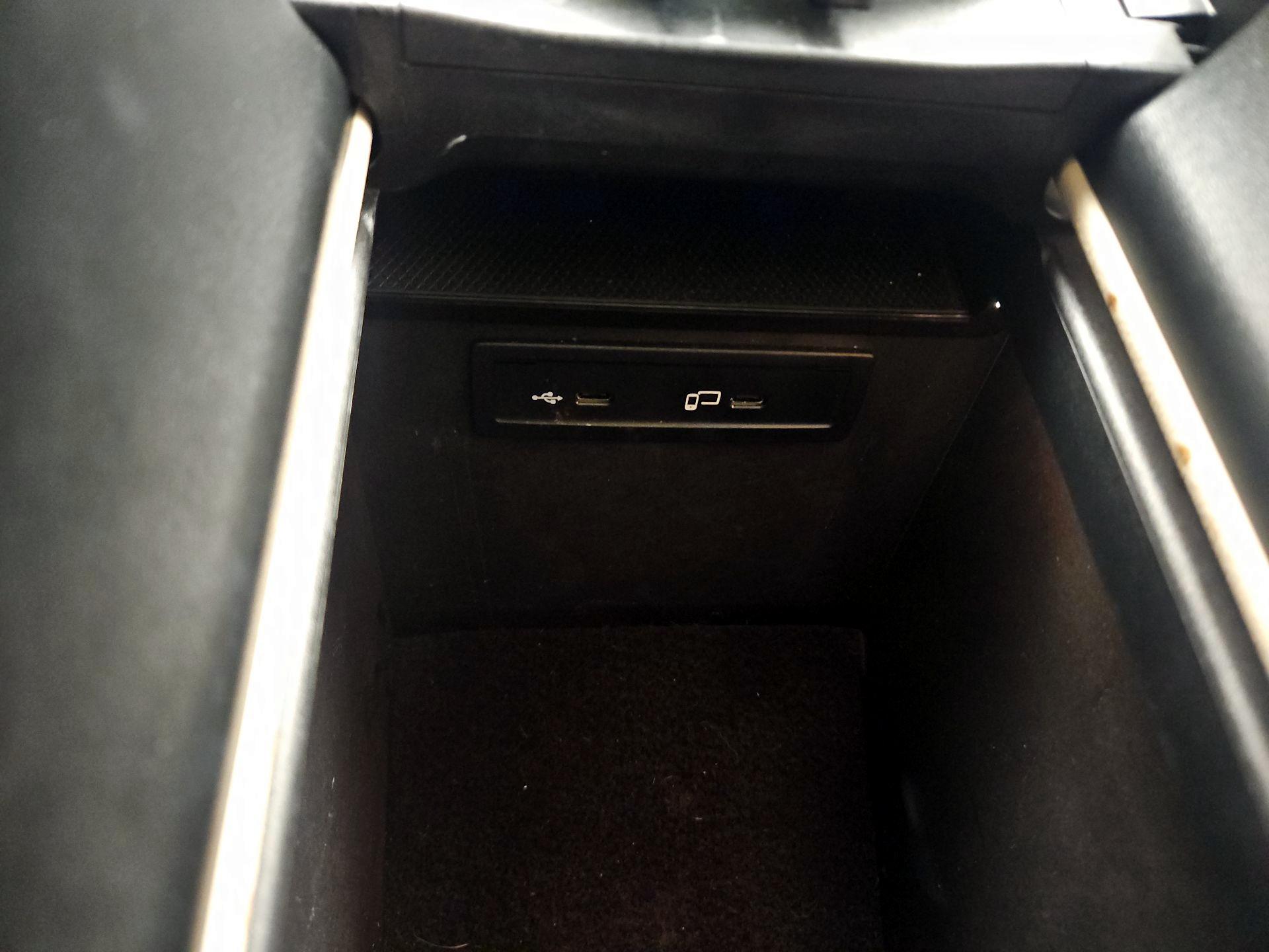 Thumbnail: 2022 Mercedes-Benz GLC - 19