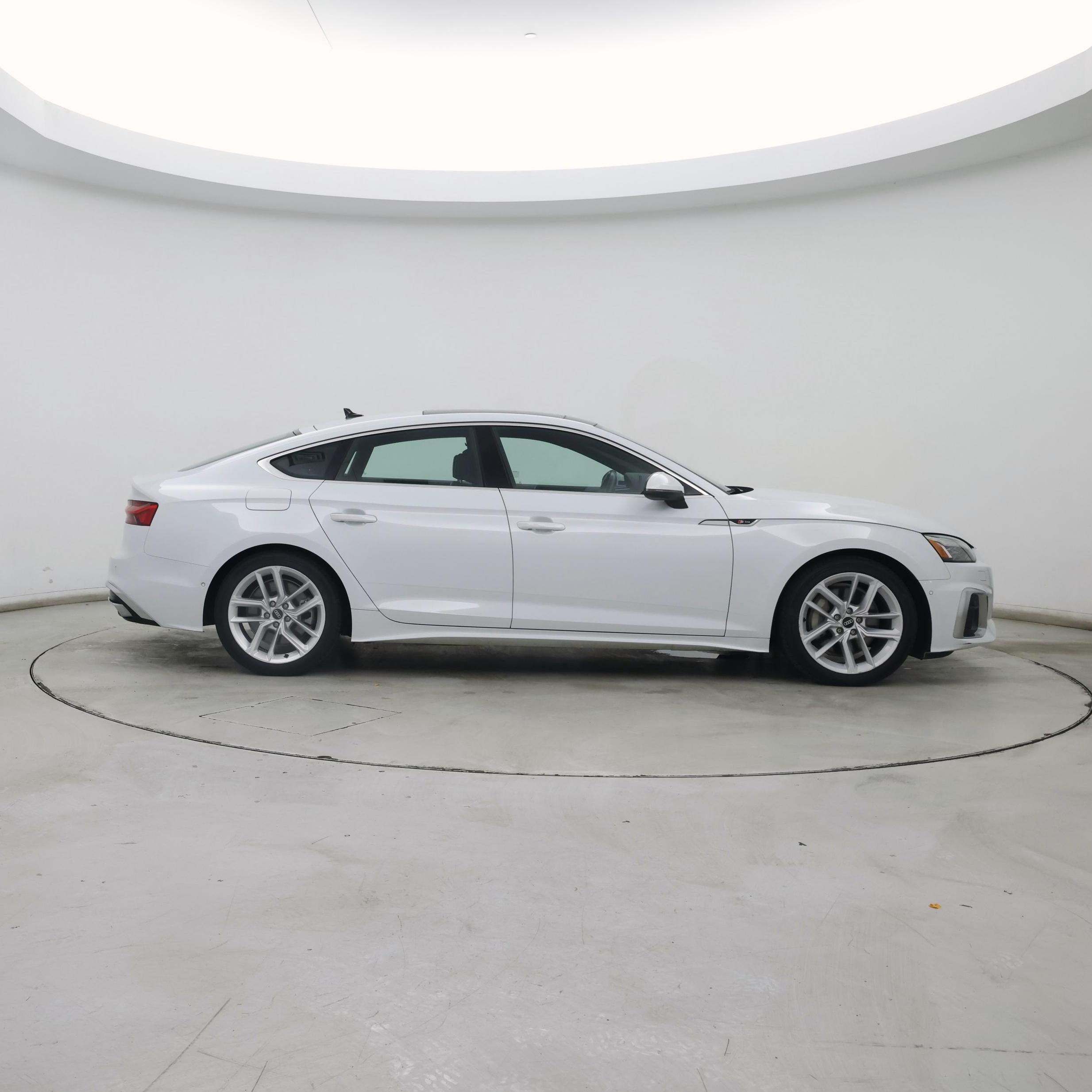 Thumbnail: 2023 Audi A5 - 7