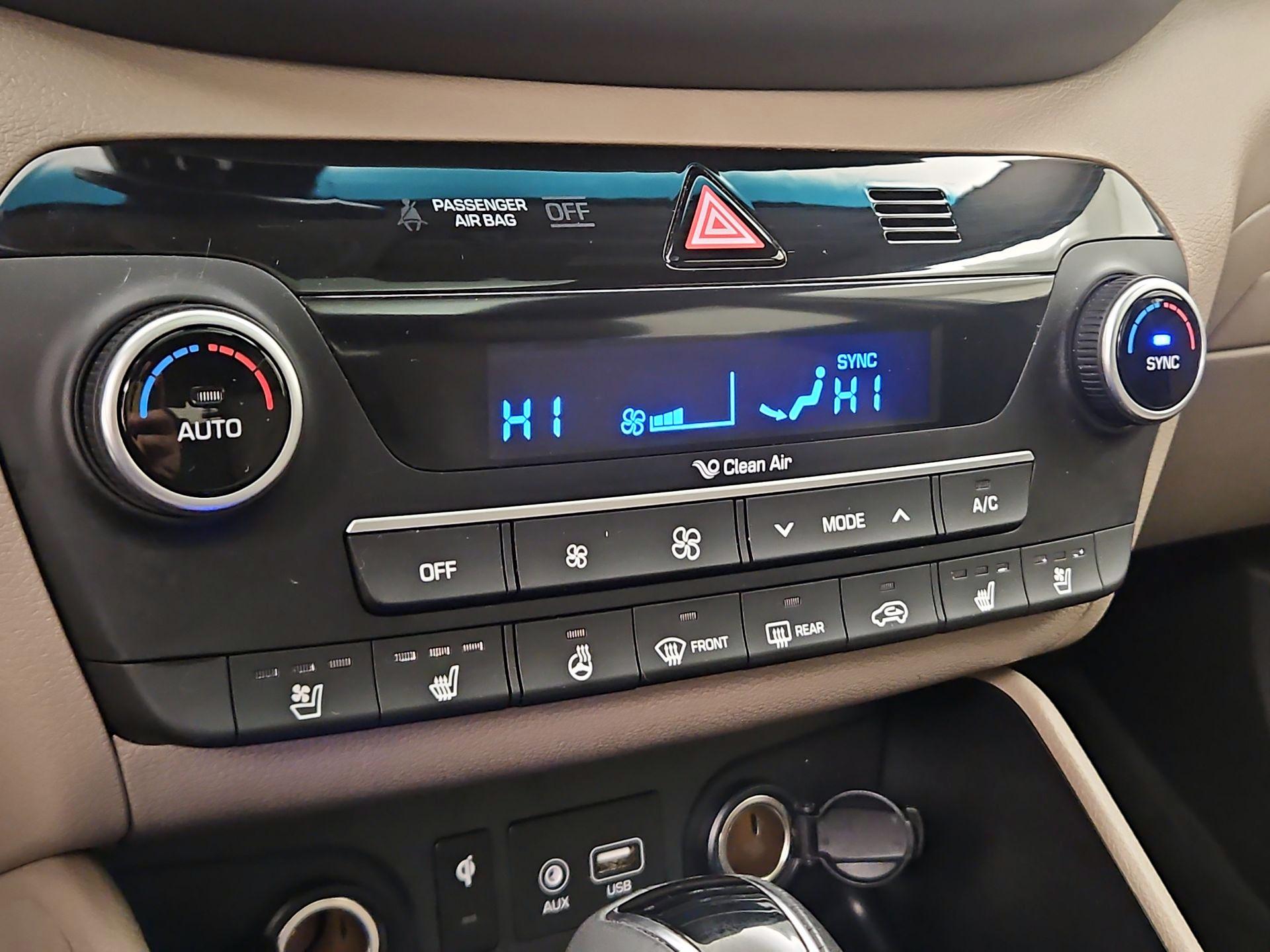 Thumbnail: 2021 Hyundai Tucson - 17