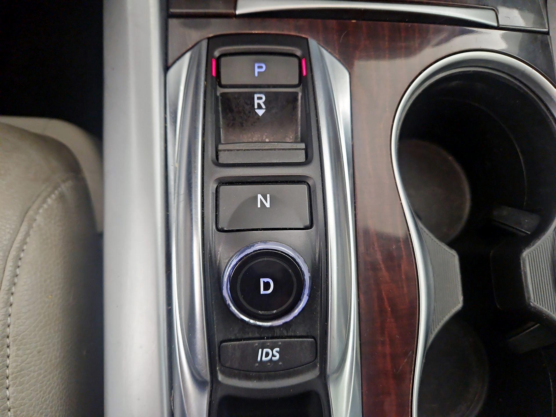 Thumbnail: 2015 Acura TLX - 17