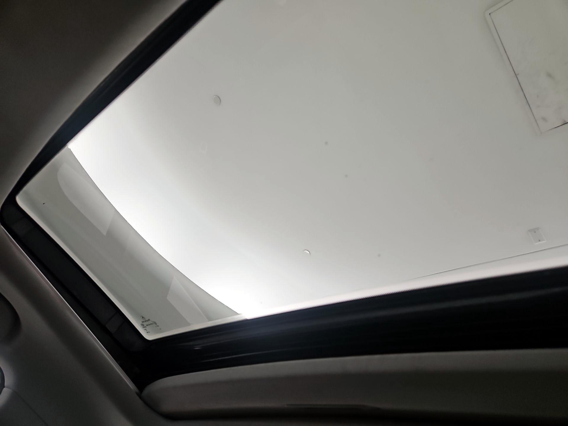 Thumbnail: 2015 Acura TLX - 18