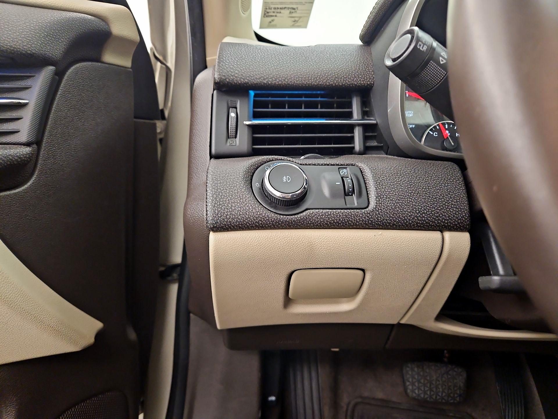 Thumbnail: 2016 Chevrolet Malibu - 13