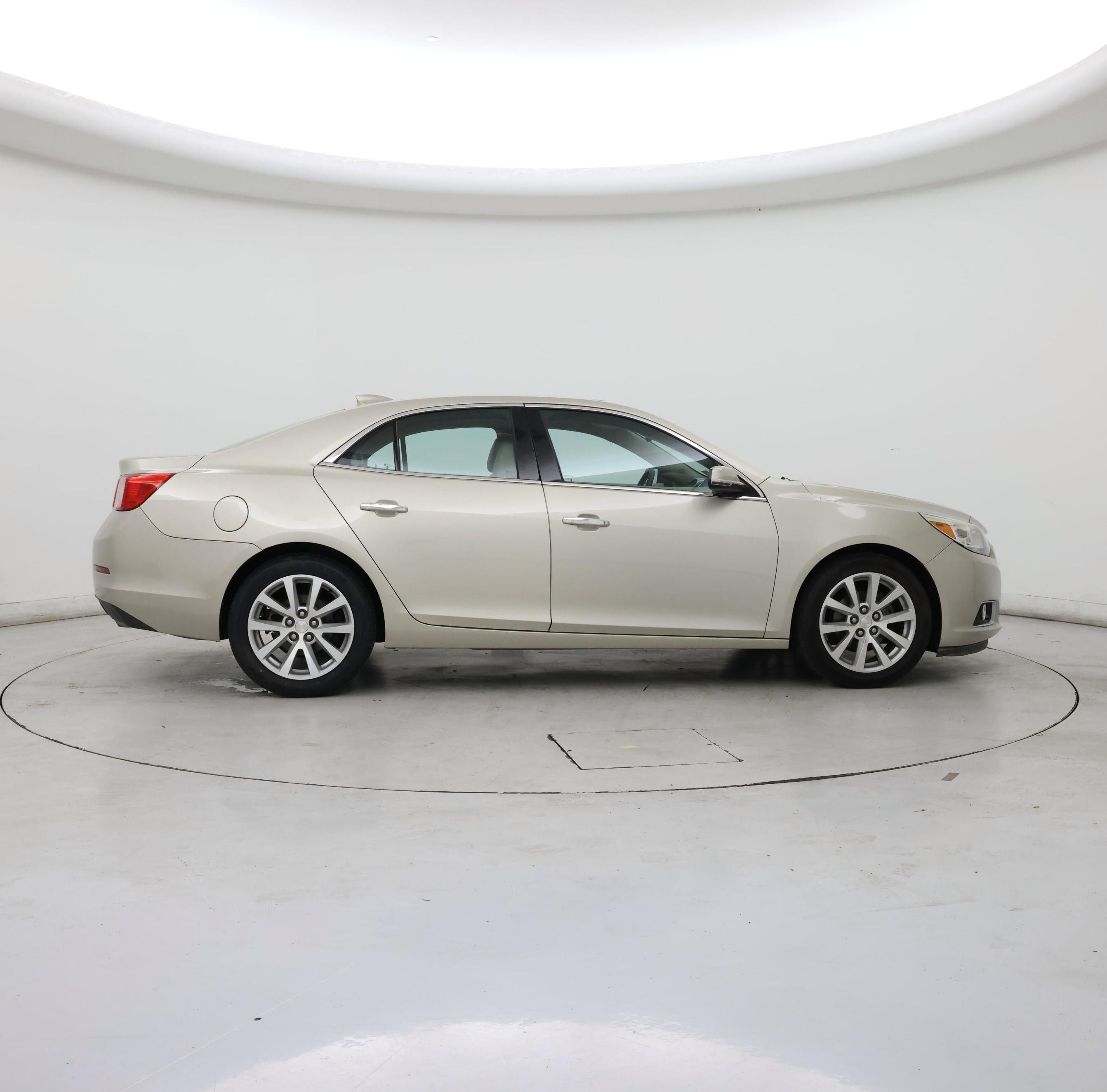 Thumbnail: 2016 Chevrolet Malibu - 7