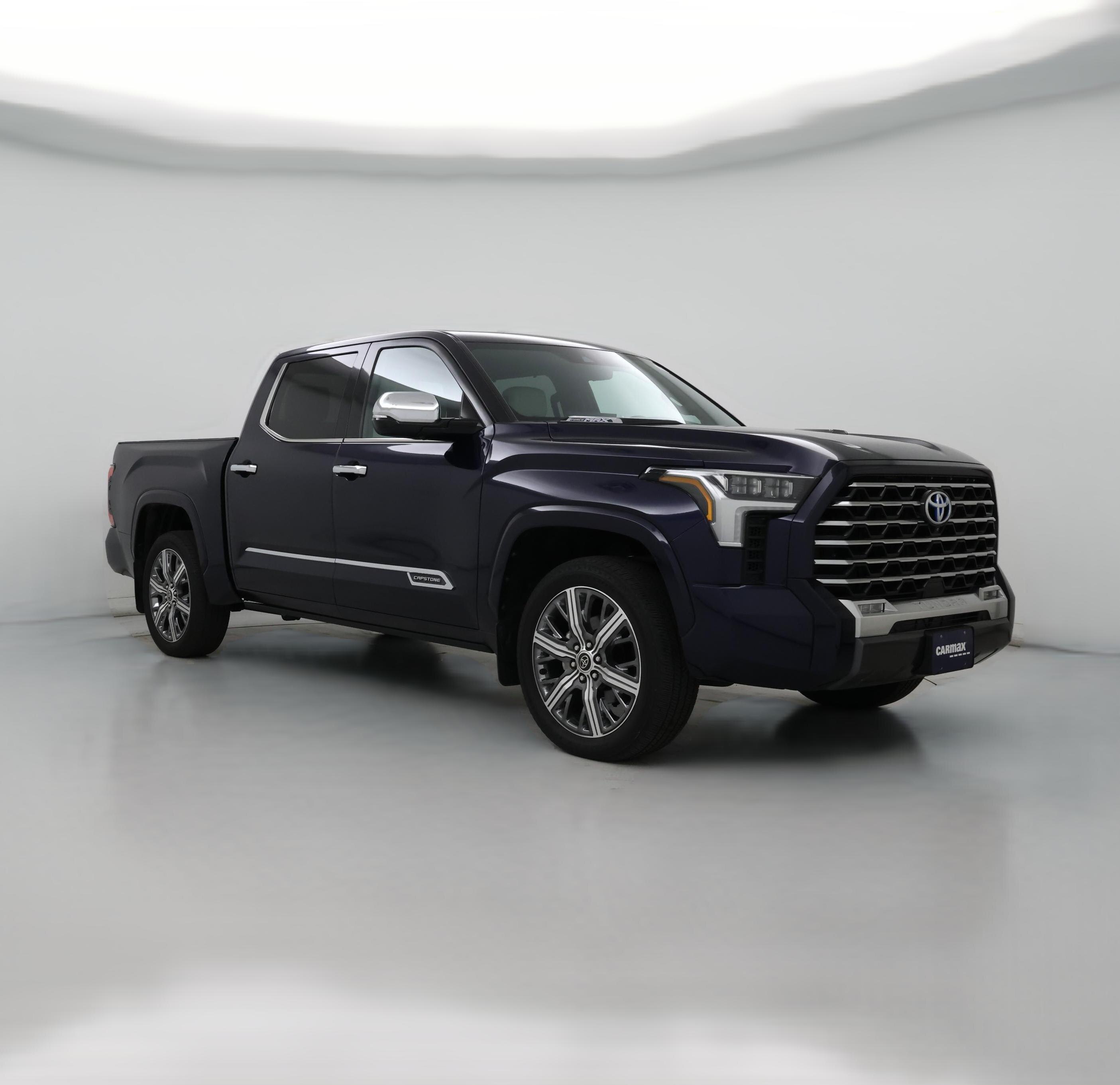 Thumbnail: 2022 Toyota Tundra - 1