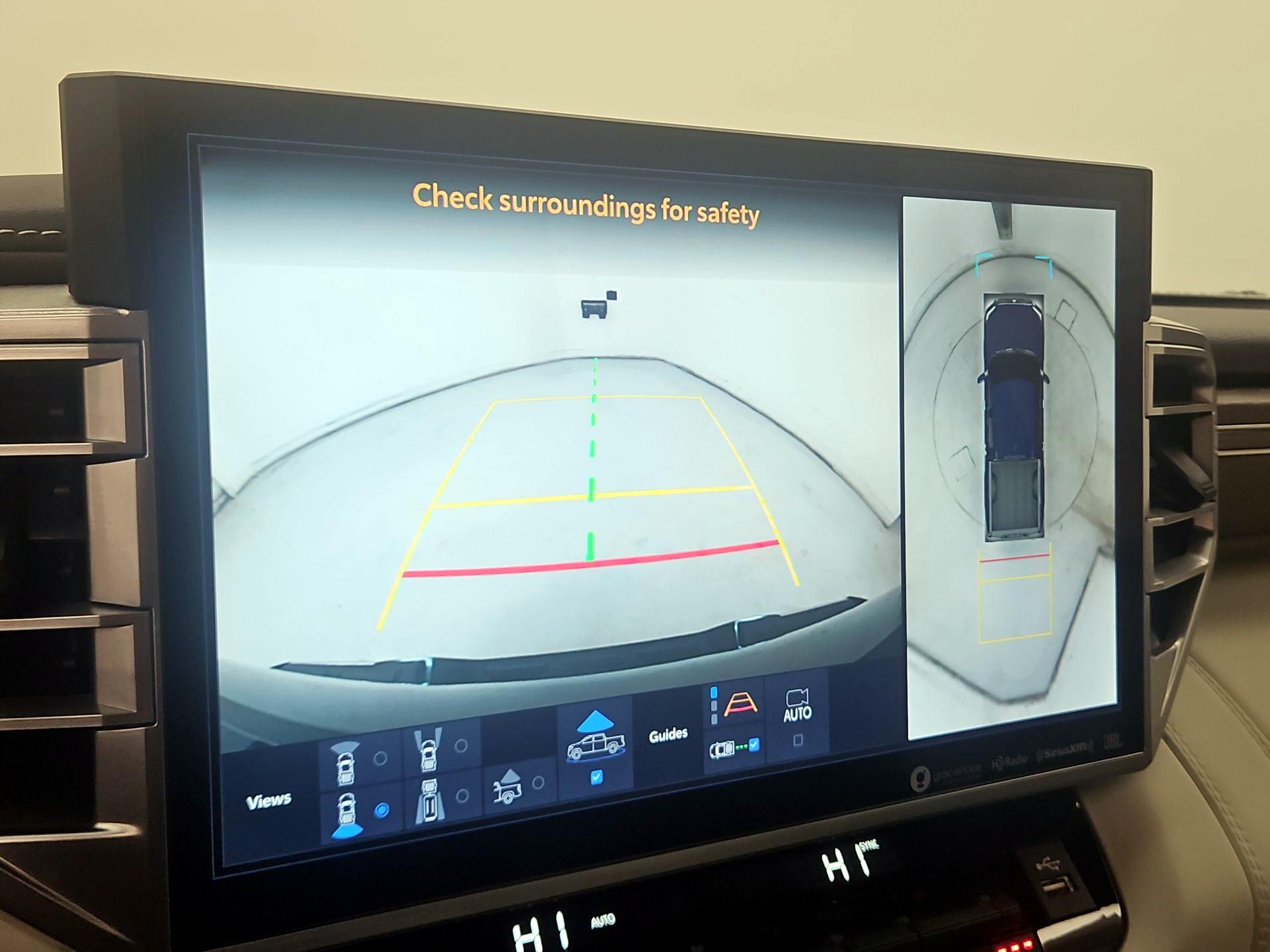 Thumbnail: 2022 Toyota Tundra - 14