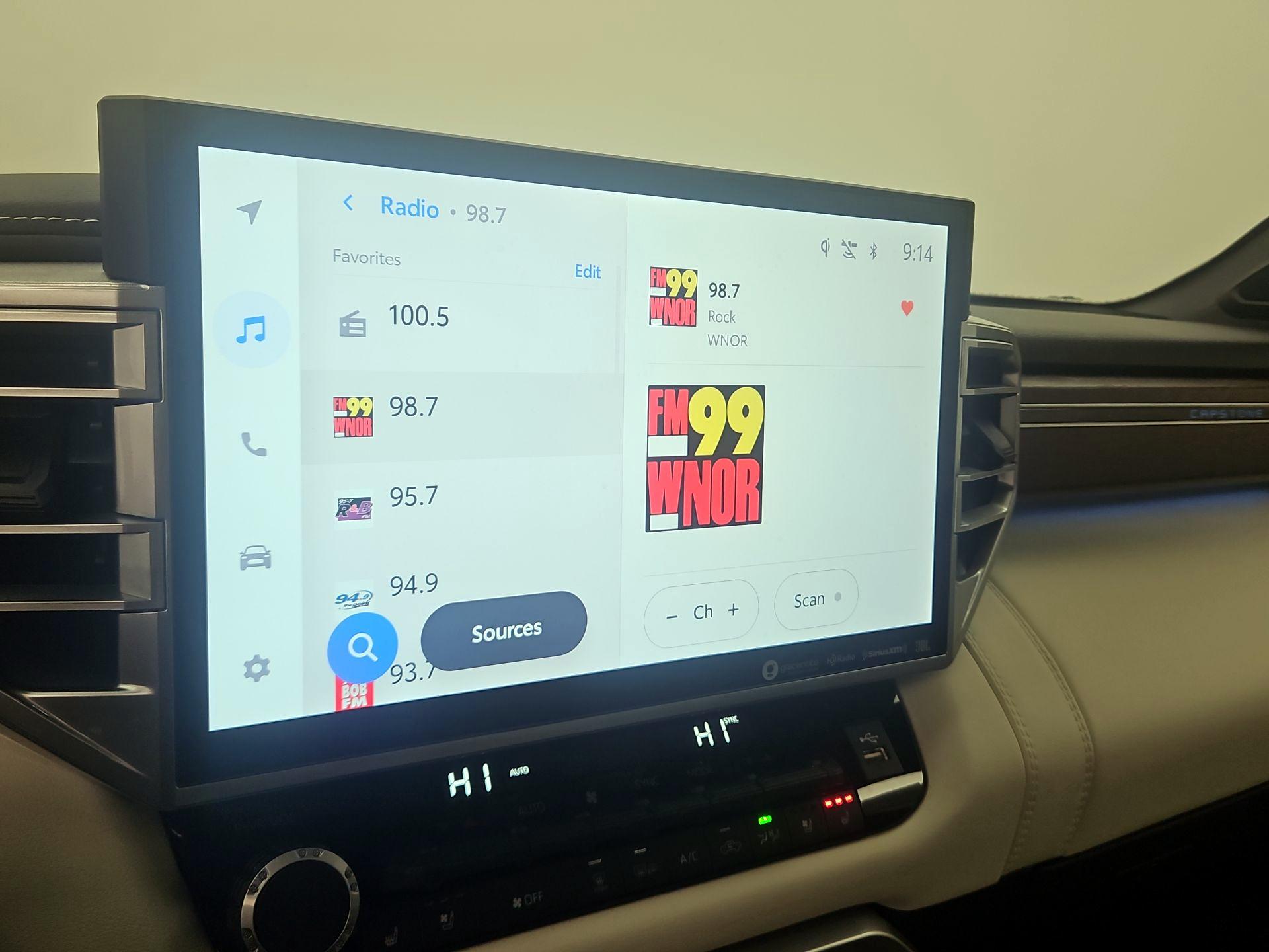 Thumbnail: 2022 Toyota Tundra - 15