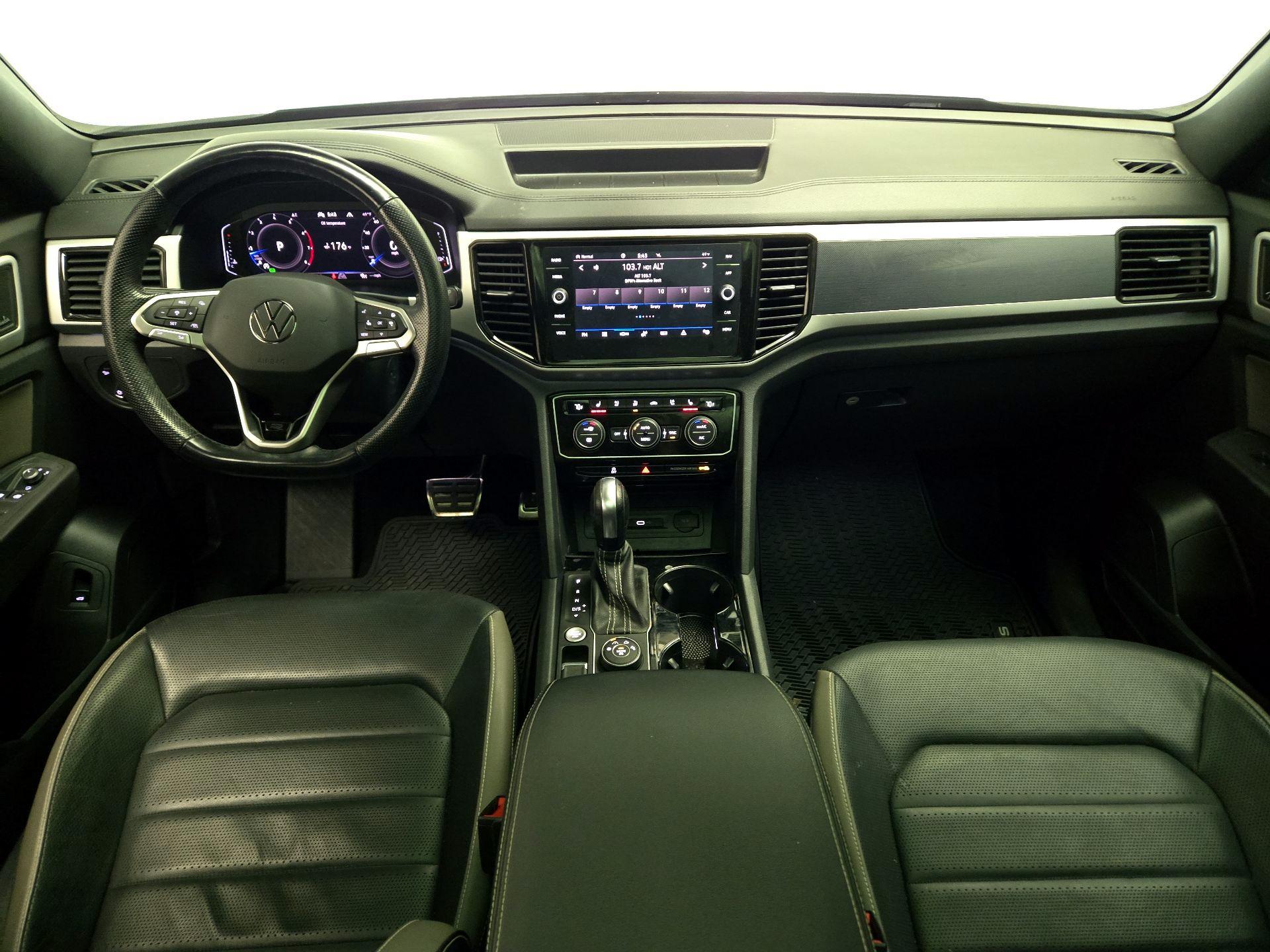 Thumbnail: 2022 Volkswagen Atlas - 9