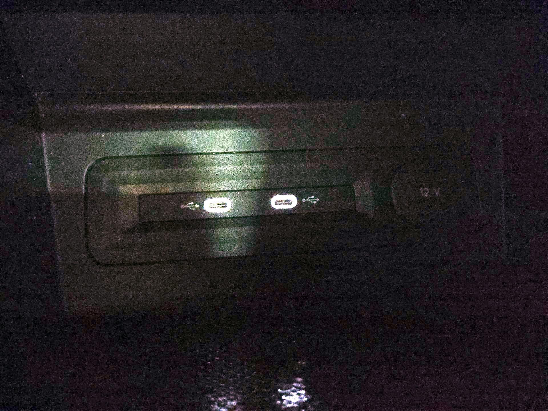 Thumbnail: 2022 Volkswagen Atlas - 18