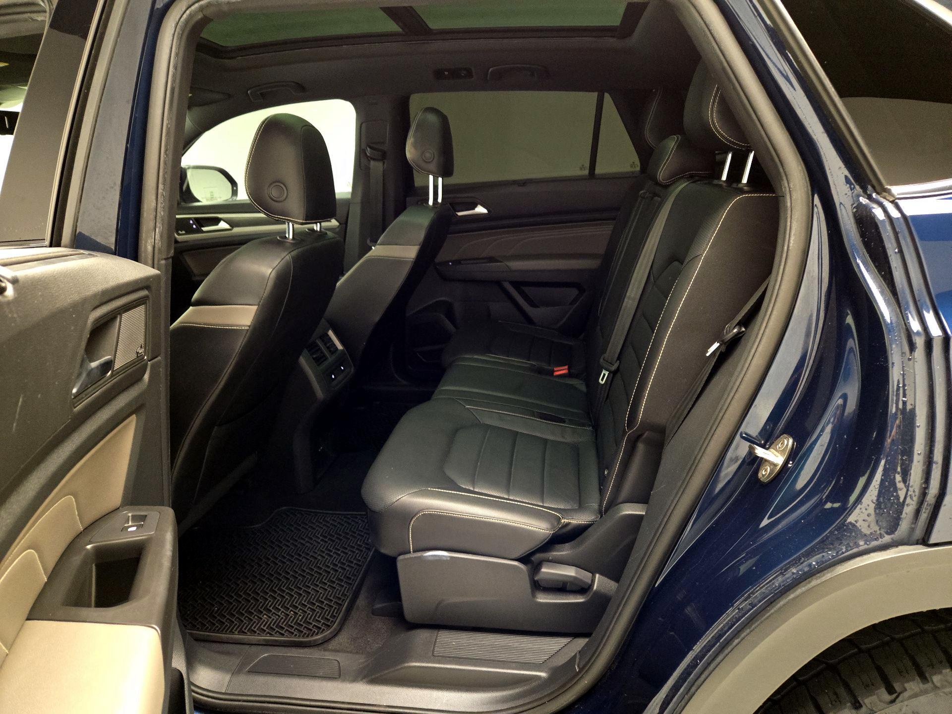 Thumbnail: 2022 Volkswagen Atlas - 20