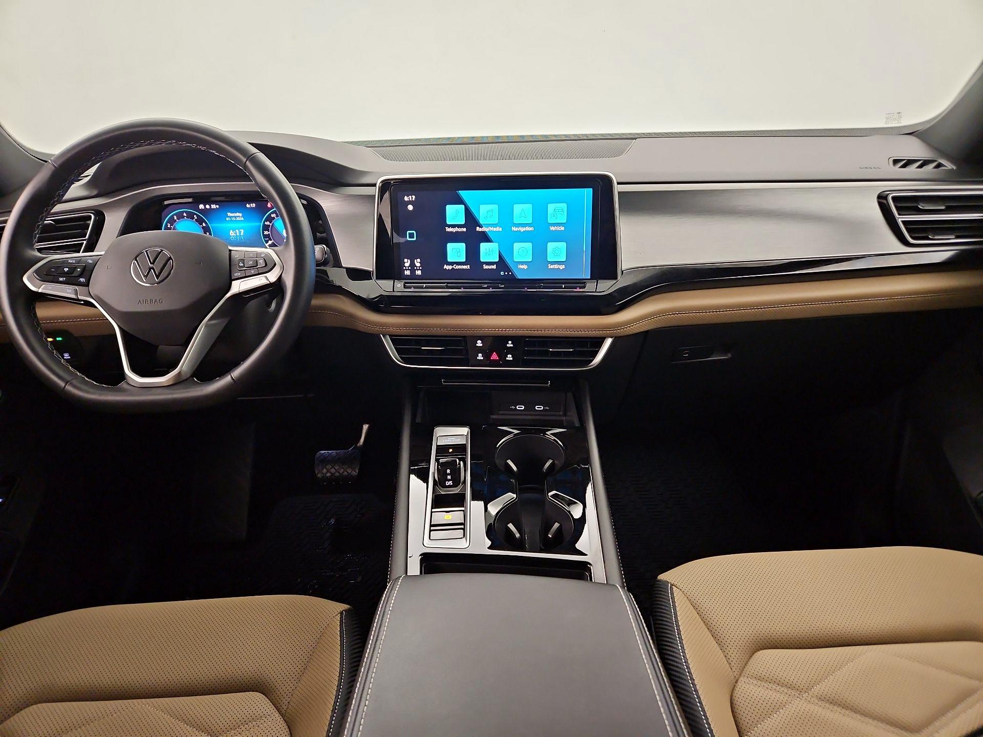 Thumbnail: 2024 Volkswagen Atlas - 9