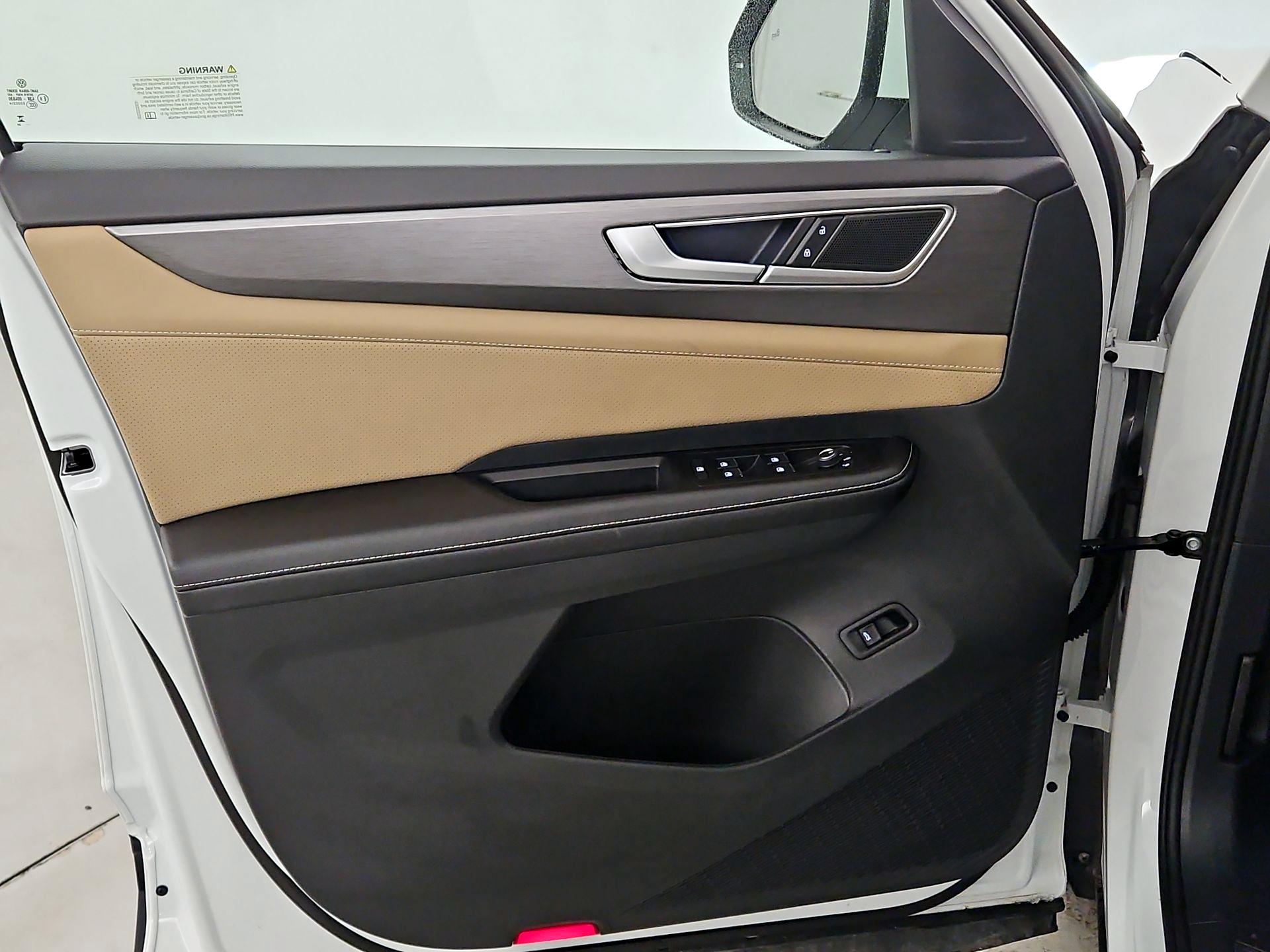 Thumbnail: 2024 Volkswagen Atlas - 12