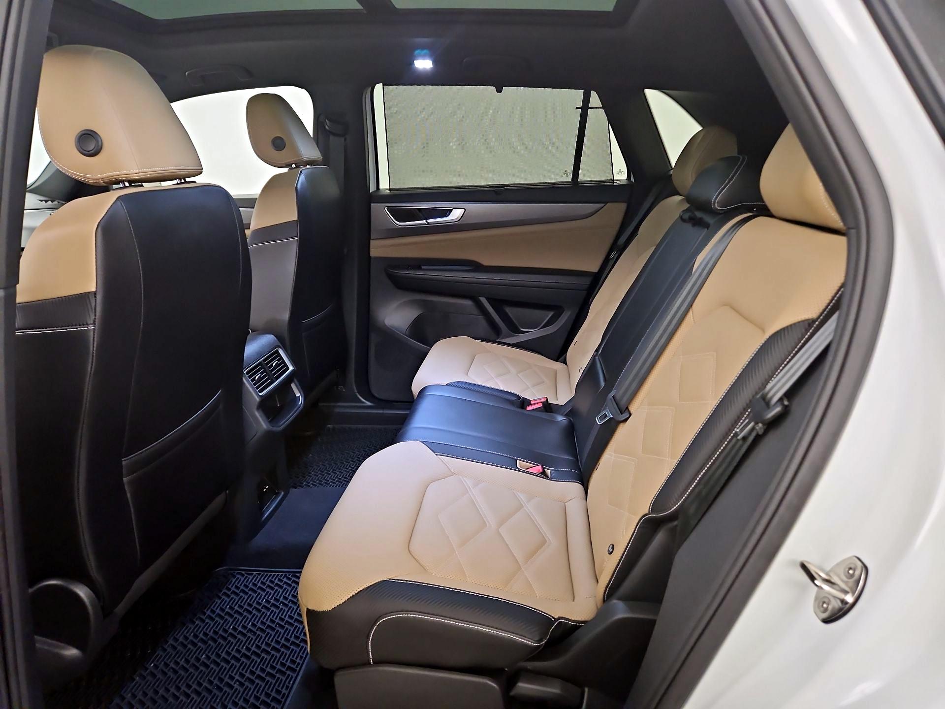 Thumbnail: 2024 Volkswagen Atlas - 20