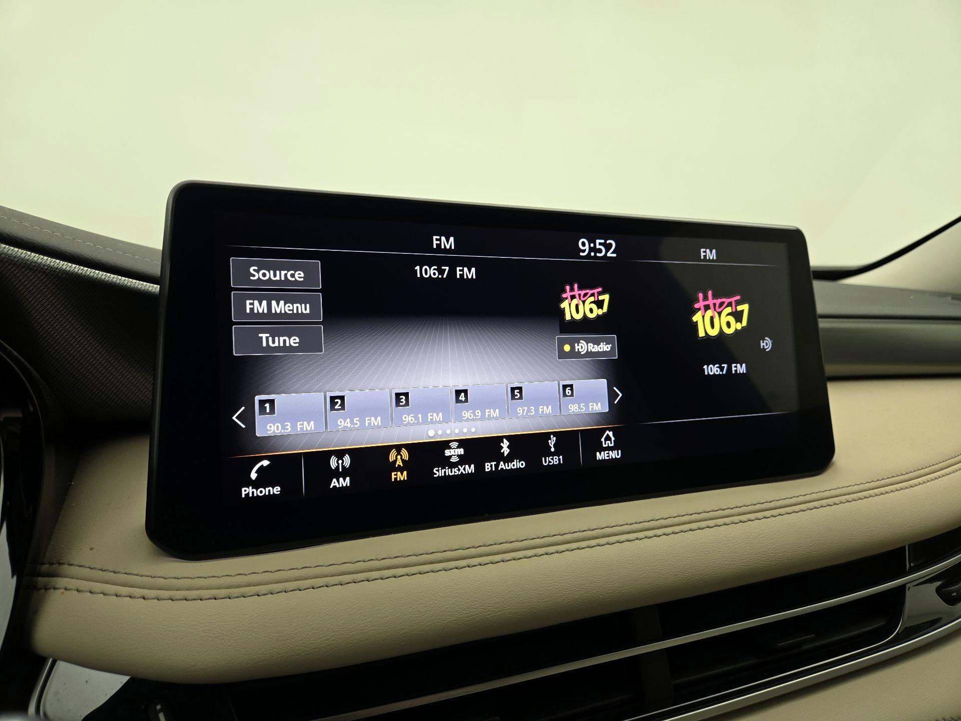 Thumbnail: 2023 INFINITI QX60 - 16