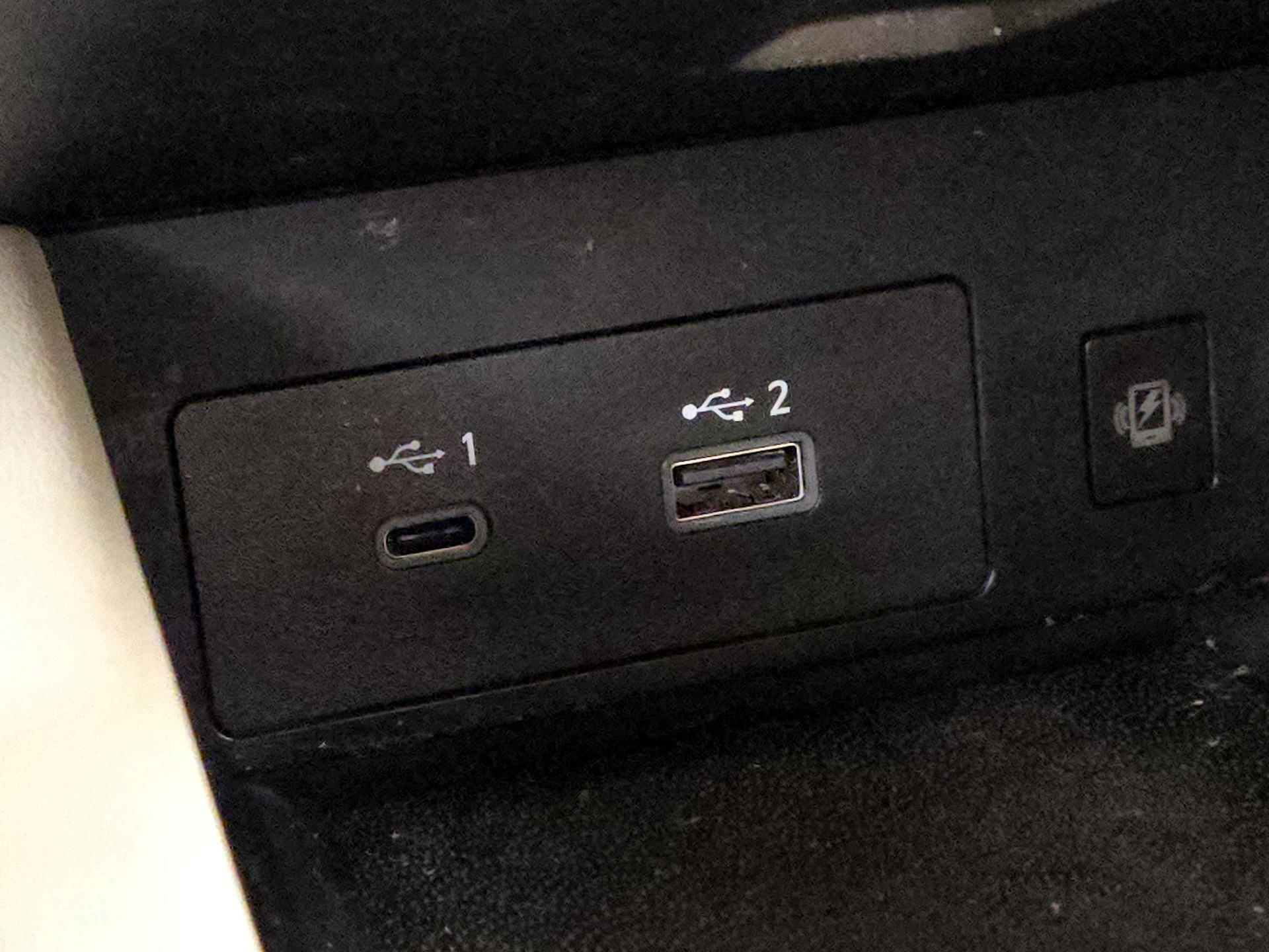 Thumbnail: 2023 INFINITI QX60 - 19