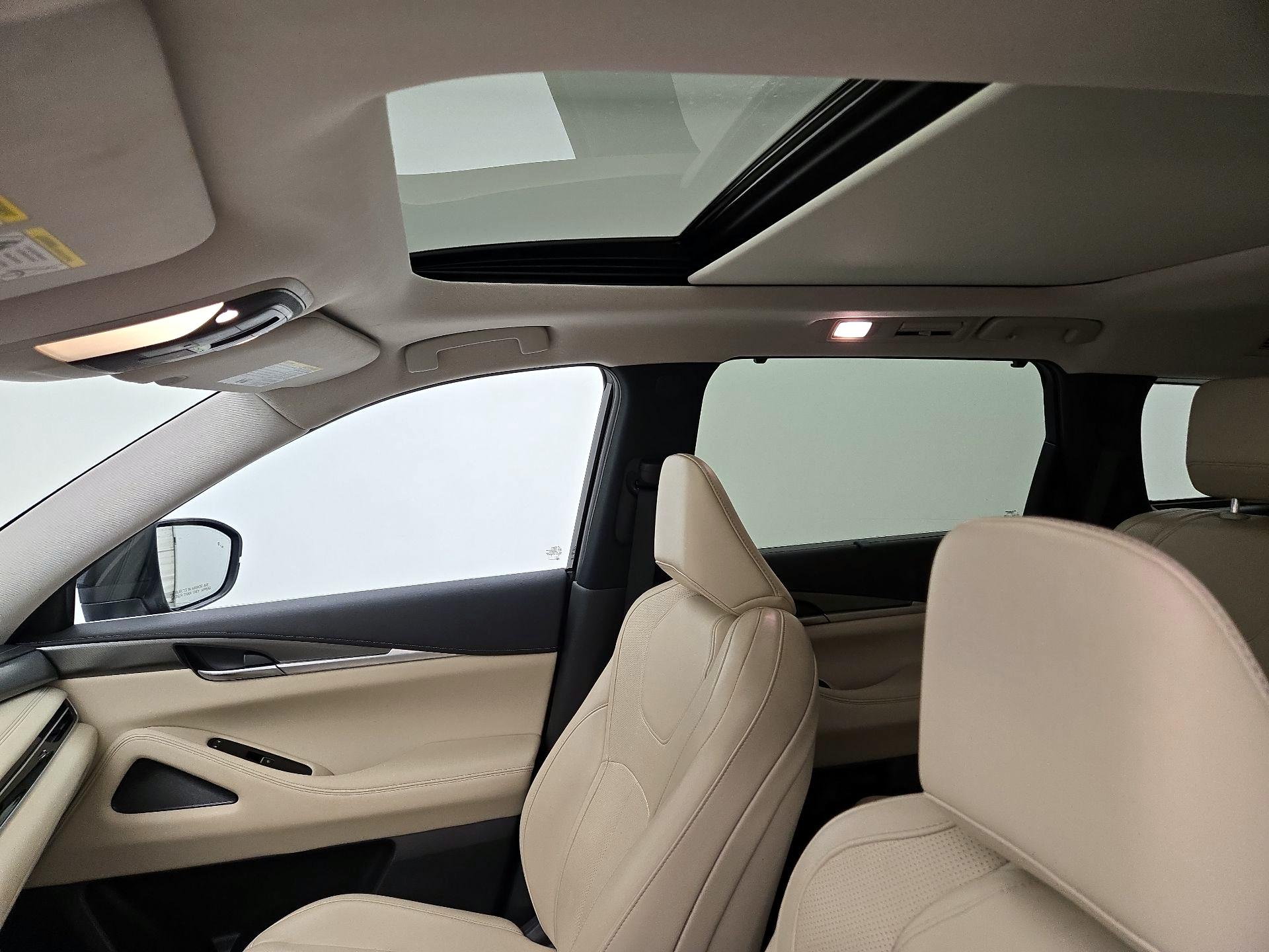 Thumbnail: 2023 INFINITI QX60 - 20