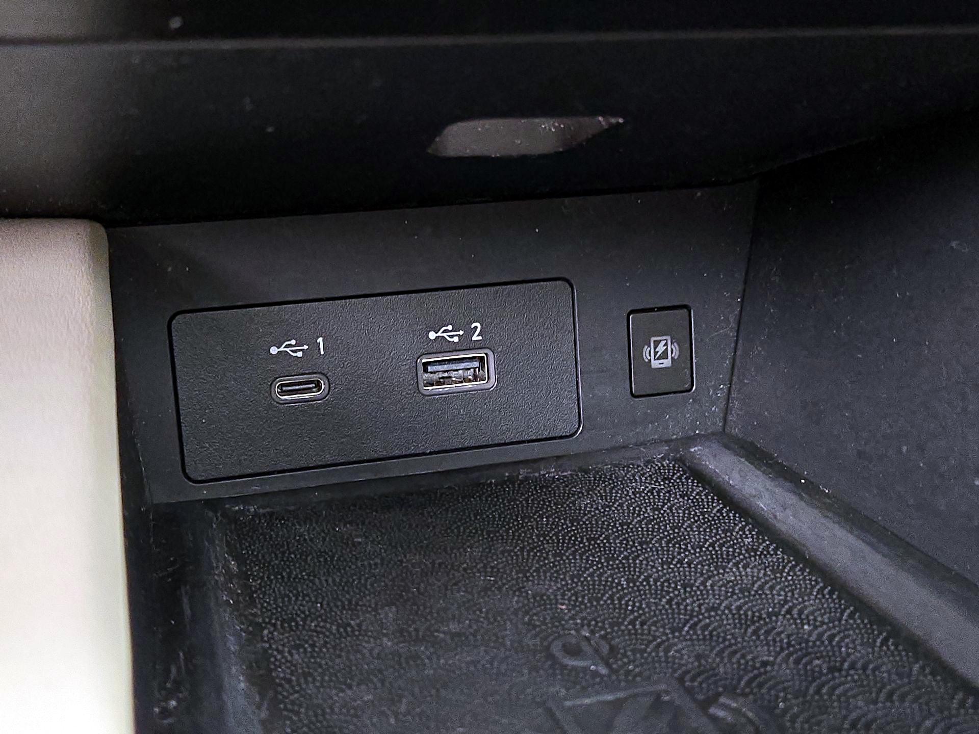 Thumbnail: 2023 INFINITI QX60 - 19