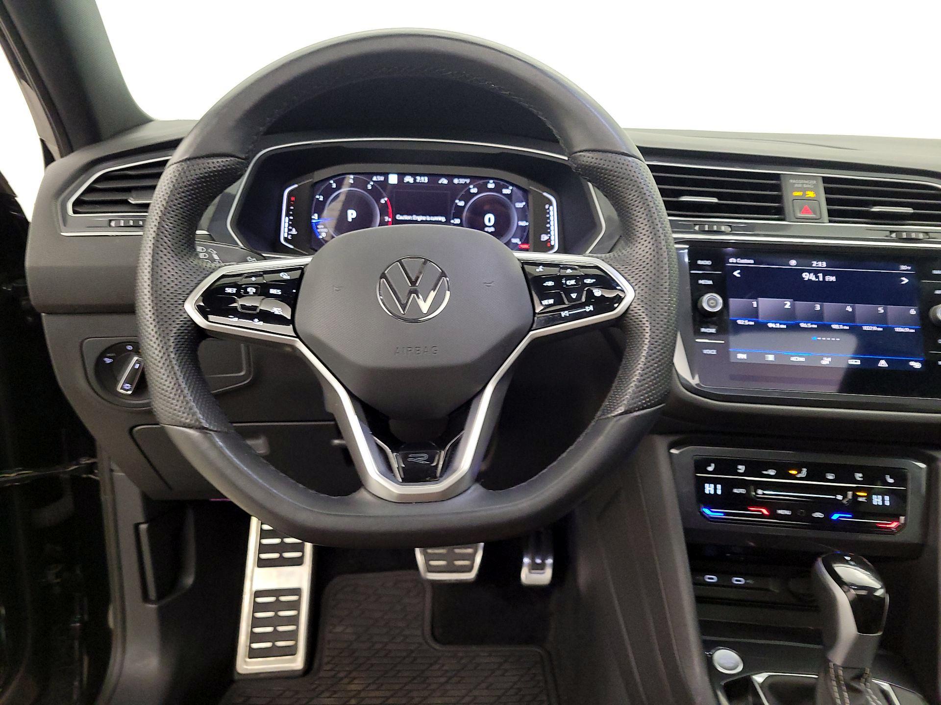 Thumbnail: 2024 Volkswagen Tiguan - 10