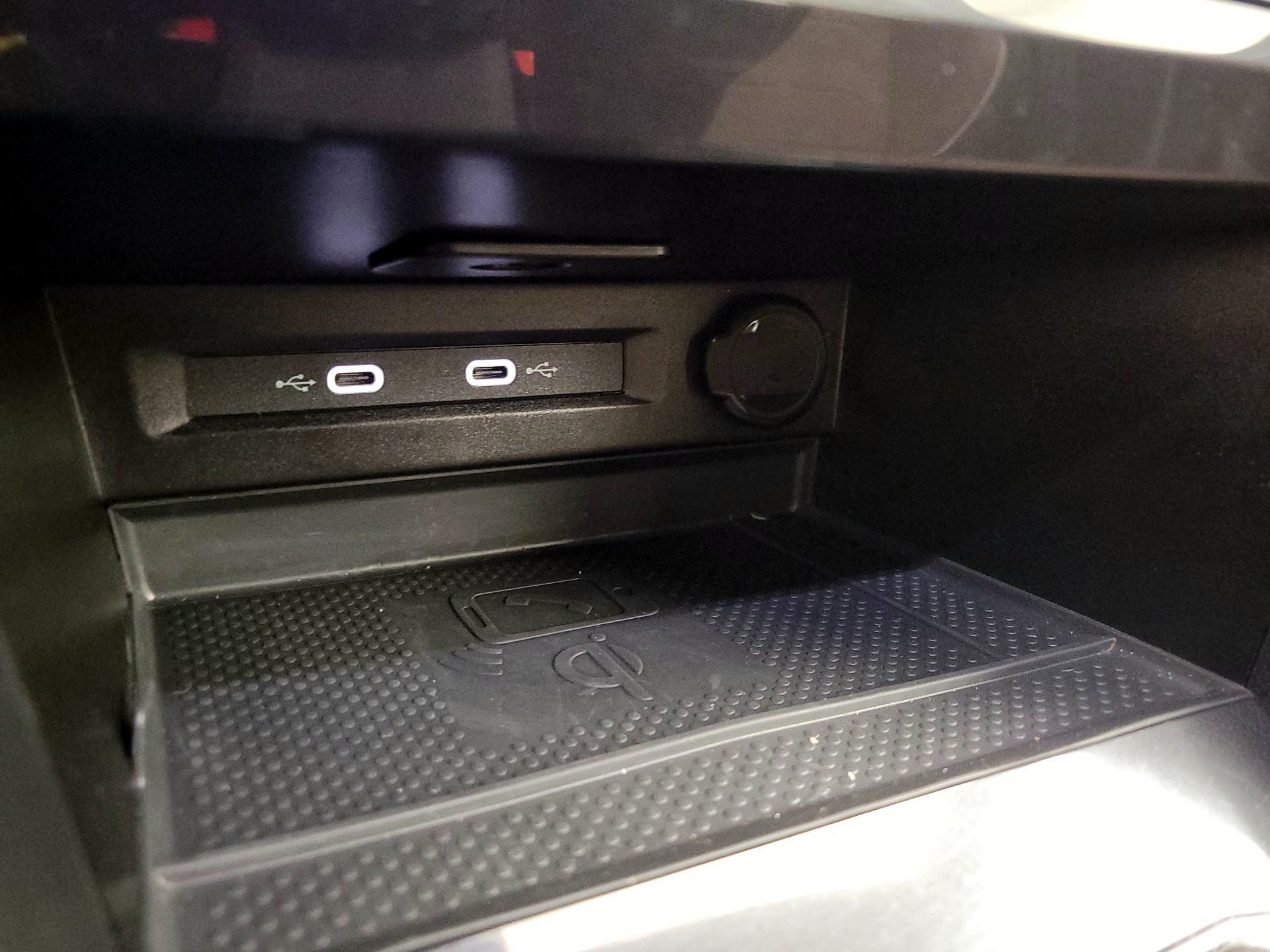 Thumbnail: 2024 Volkswagen Tiguan - 18