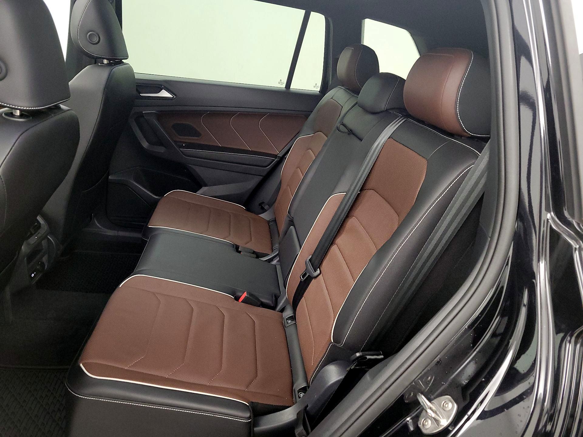 Thumbnail: 2024 Volkswagen Tiguan - 20