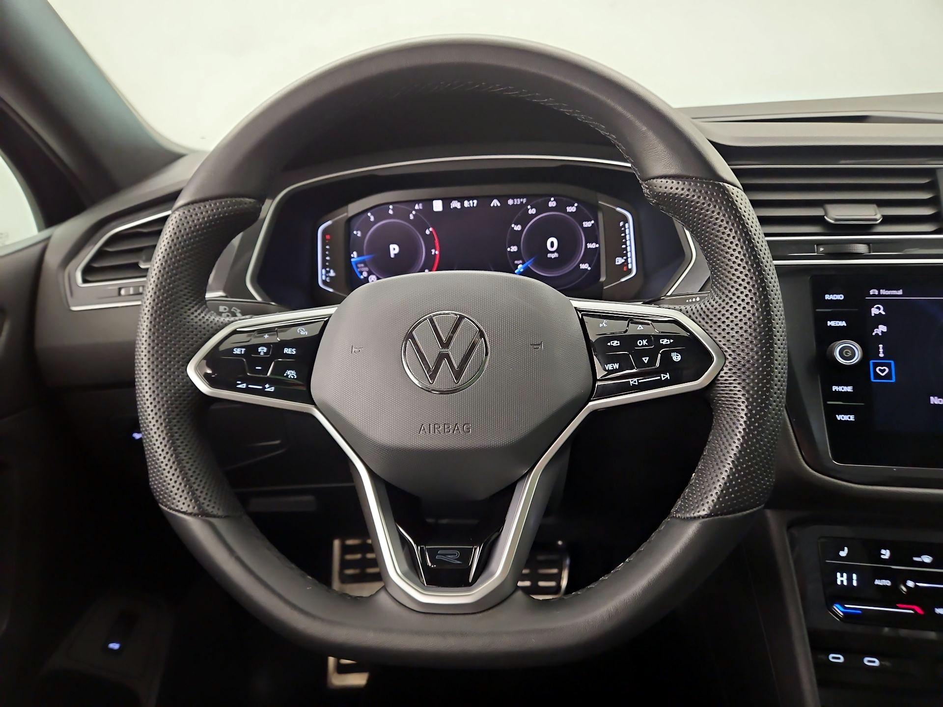 Thumbnail: 2024 Volkswagen Tiguan - 10