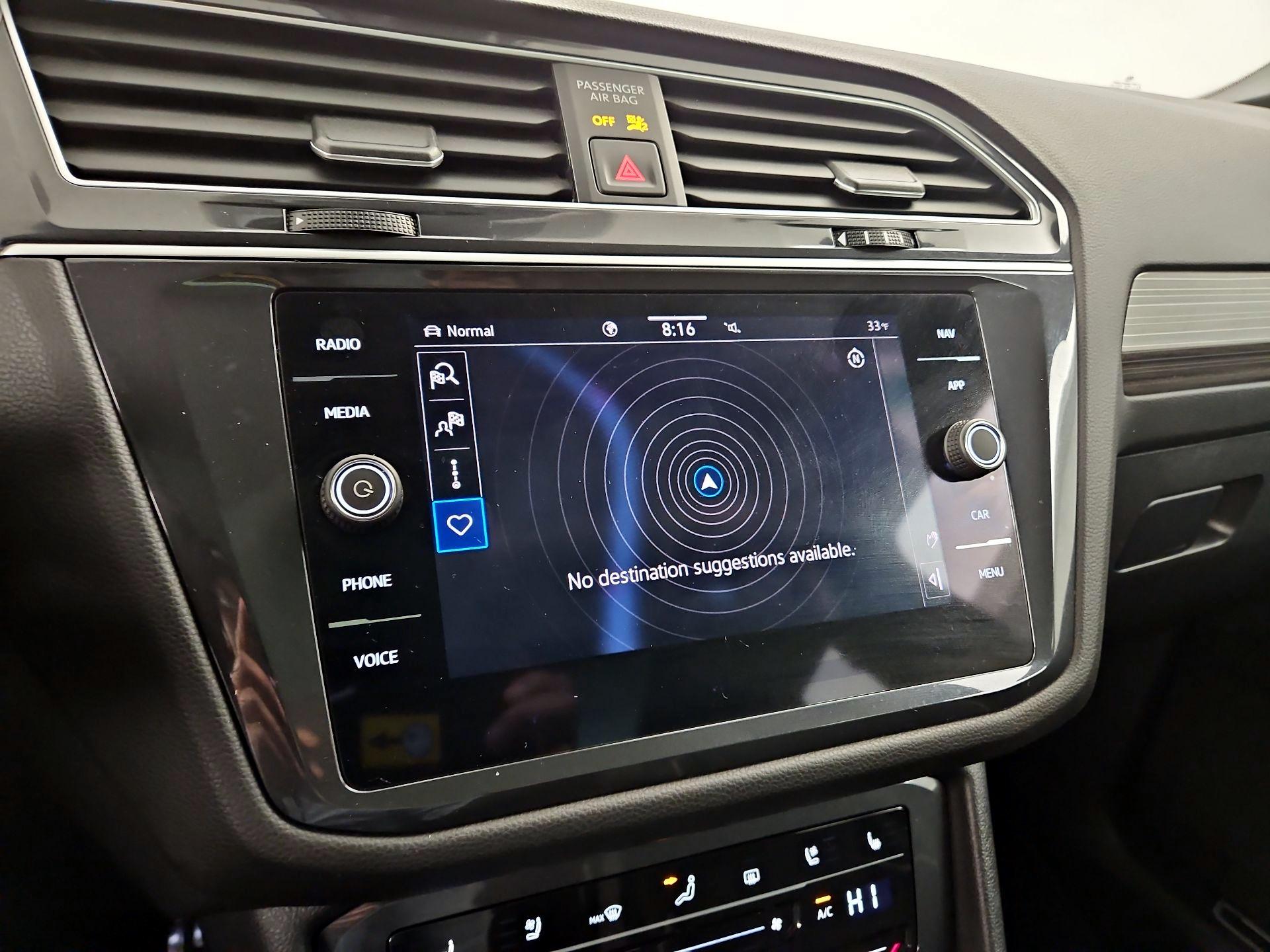 Thumbnail: 2024 Volkswagen Tiguan - 14