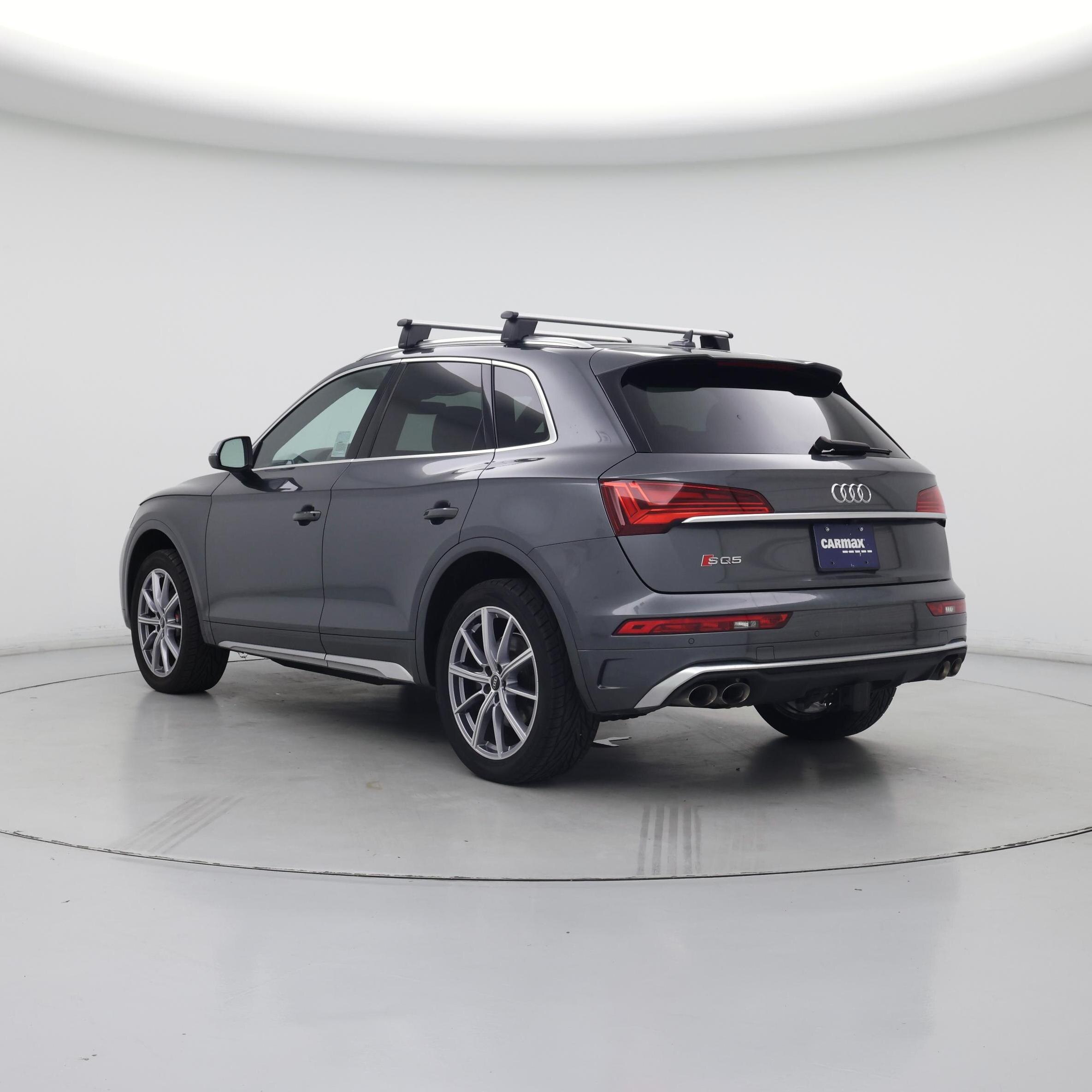 Thumbnail: 2022 Audi SQ5 - 2