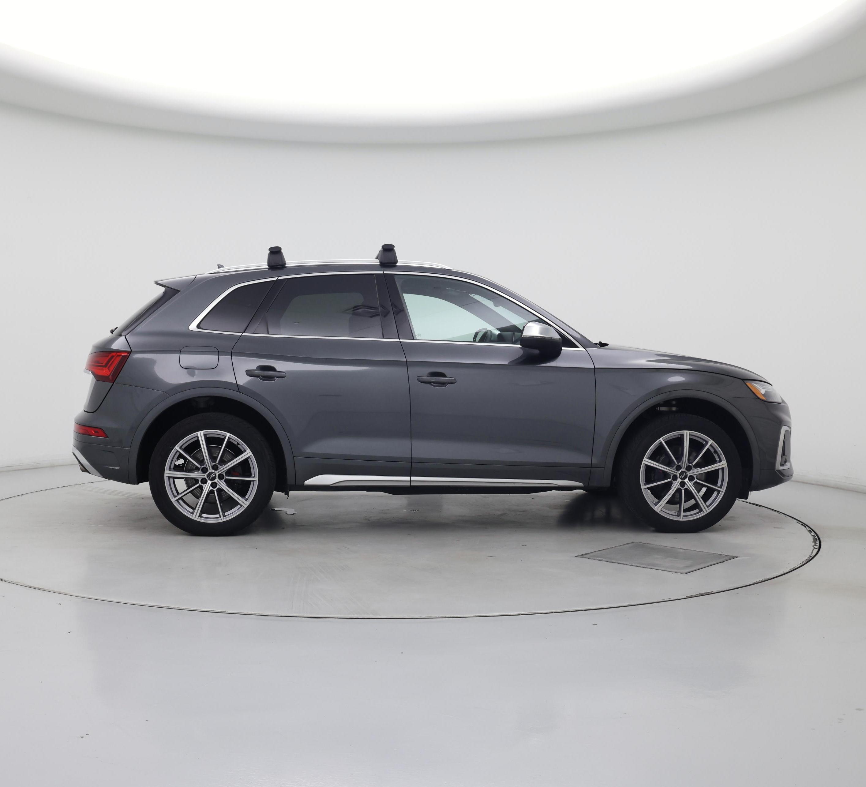Thumbnail: 2022 Audi SQ5 - 7